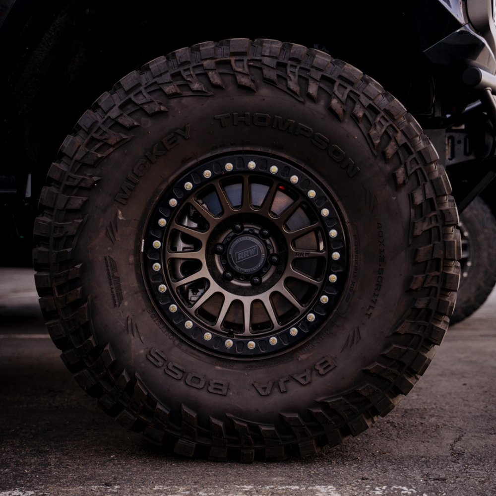How Tire Pressure and Beadlock Wheels Impact Traction on Rocky Terrain