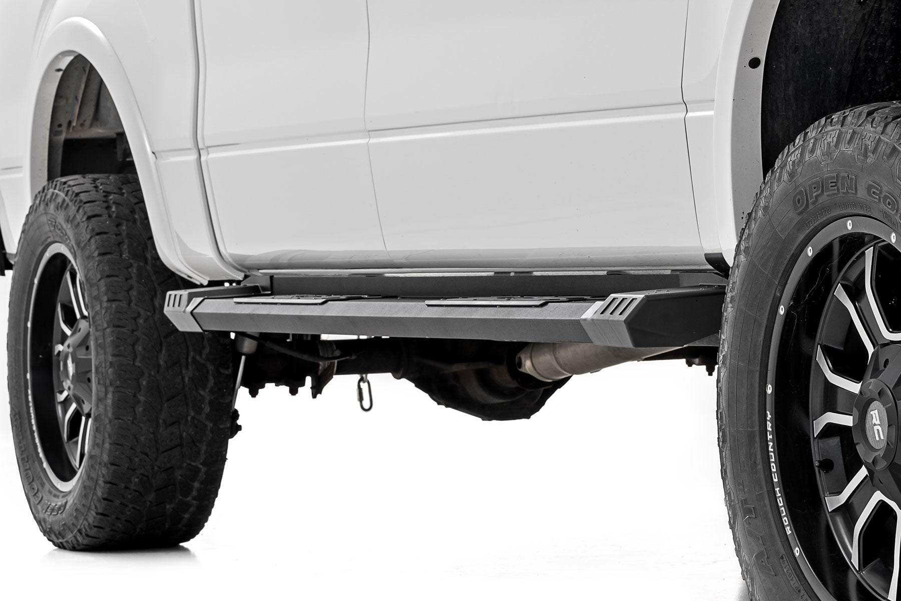 Rough Country HD2 Running Boards Super Crew Cab Ford F-150 2009-2014 SRB091491A