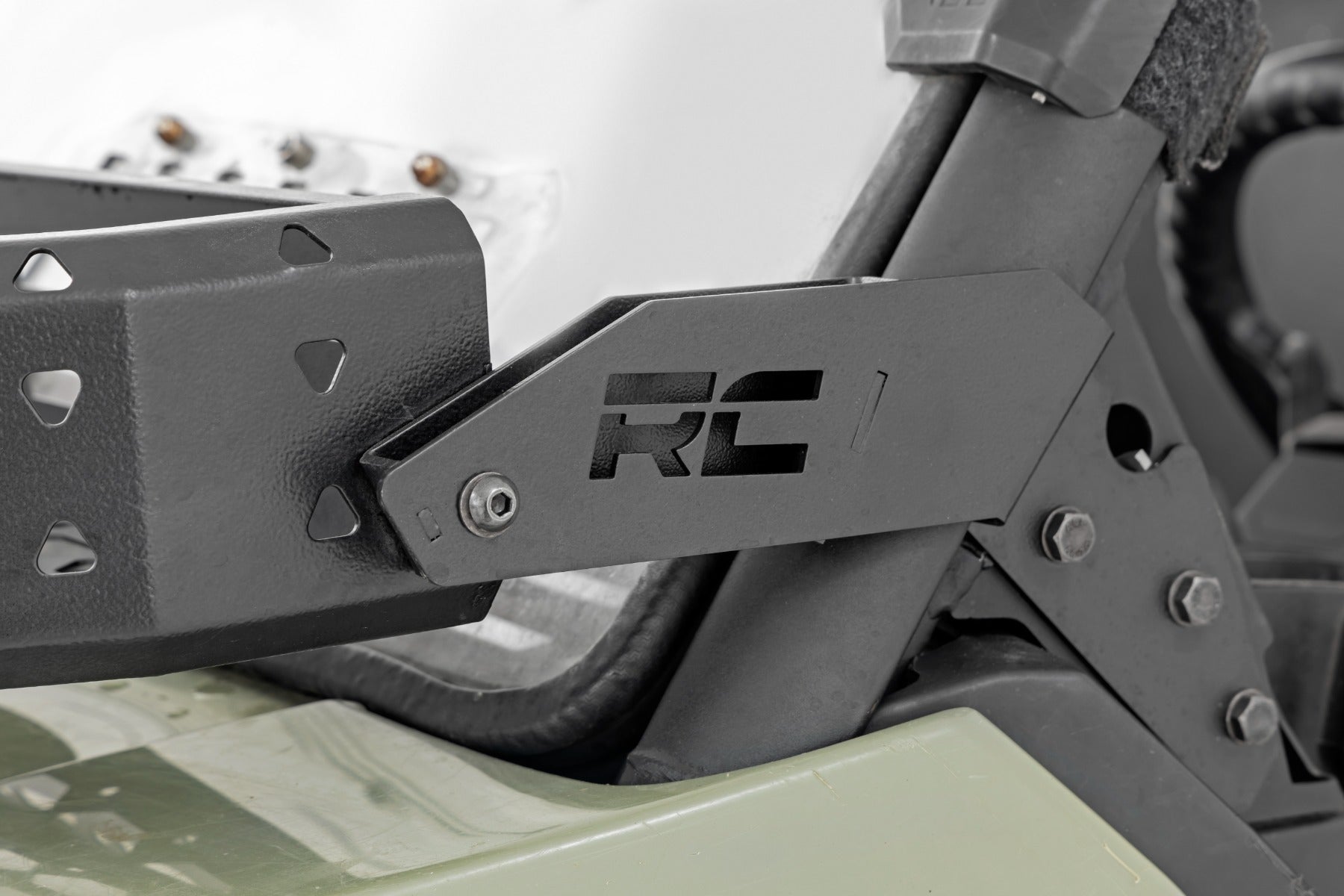Rough Country Front Cargo Rack Black LED 6" Light Can-Am Defender 97074