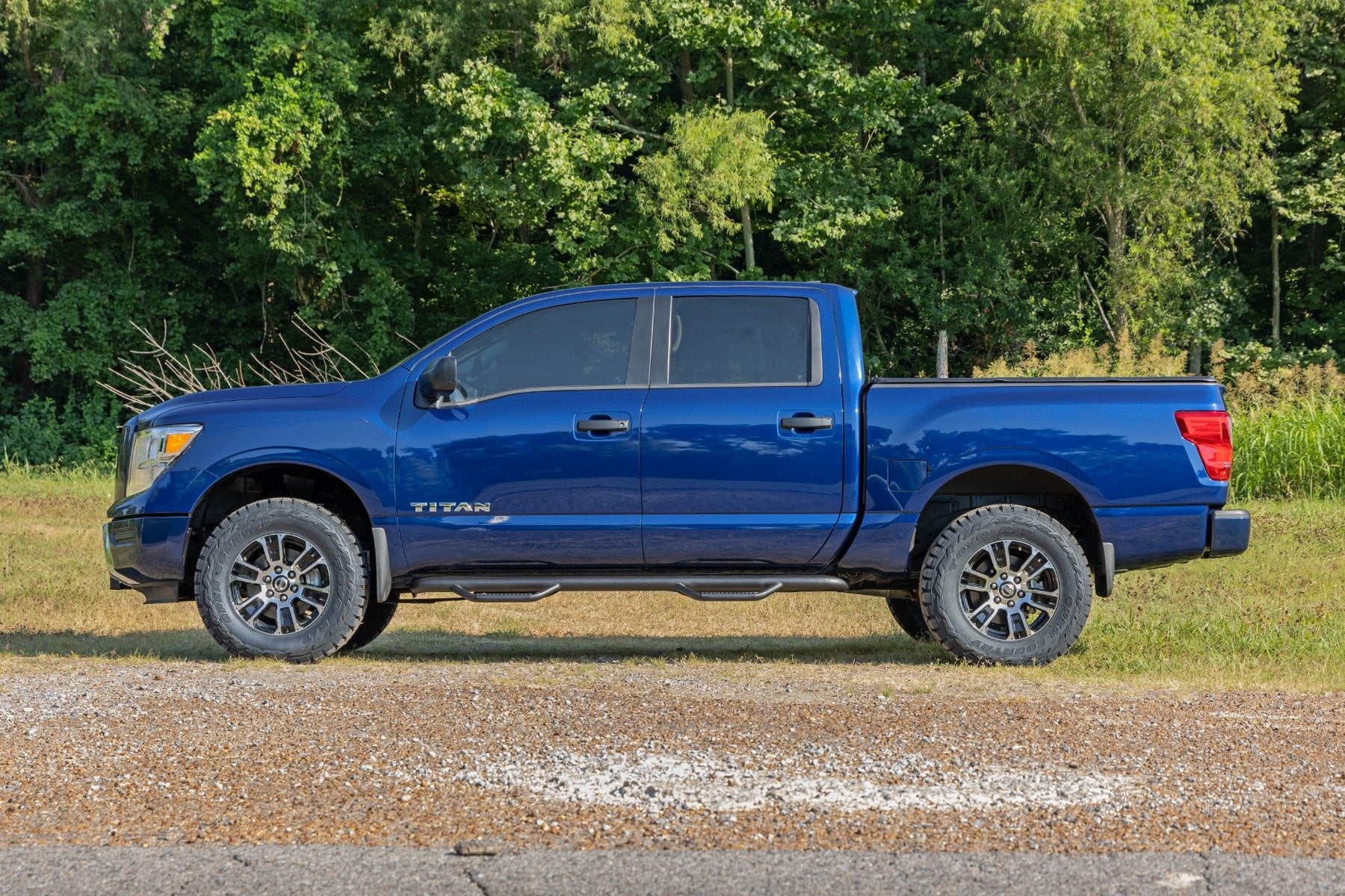 Rough Country 2 Inch Leveling Kit Nissan Titan 4WD 2022 861