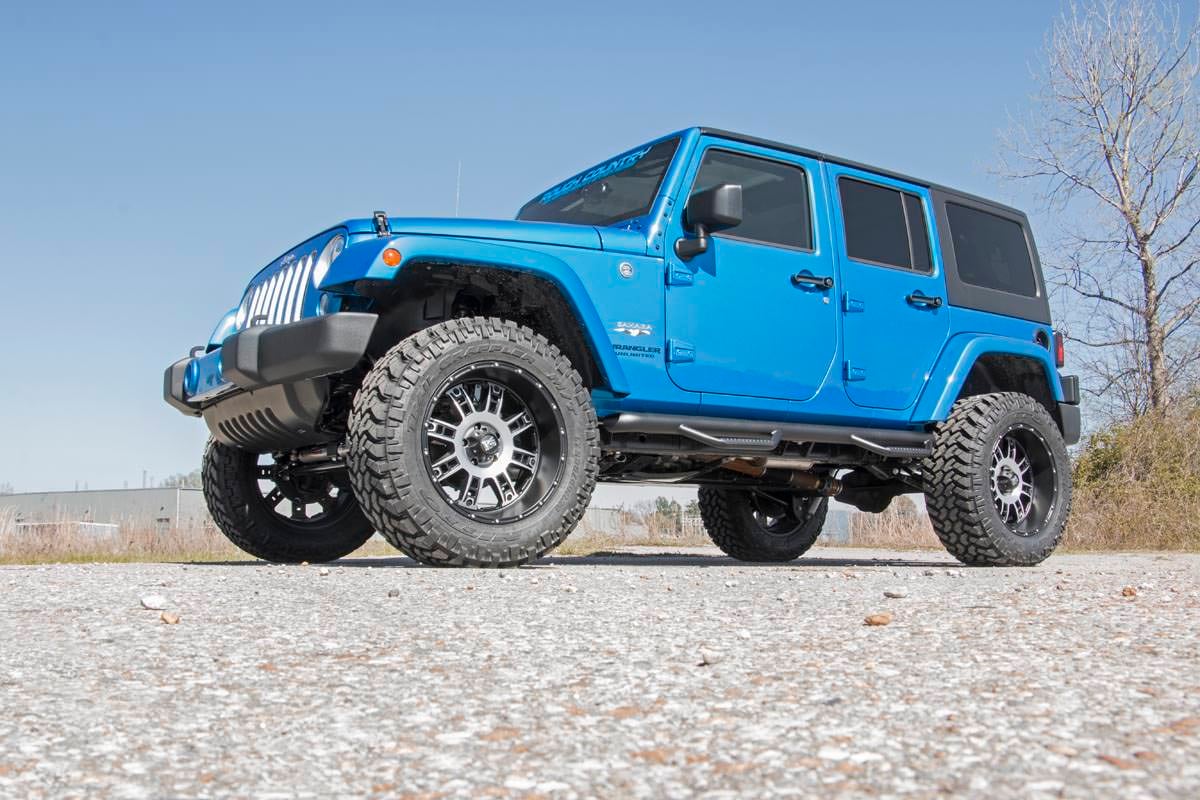 Rough Country 3.5" Lift Kit M1 For Jeep Wrangler JK 07-18 69440