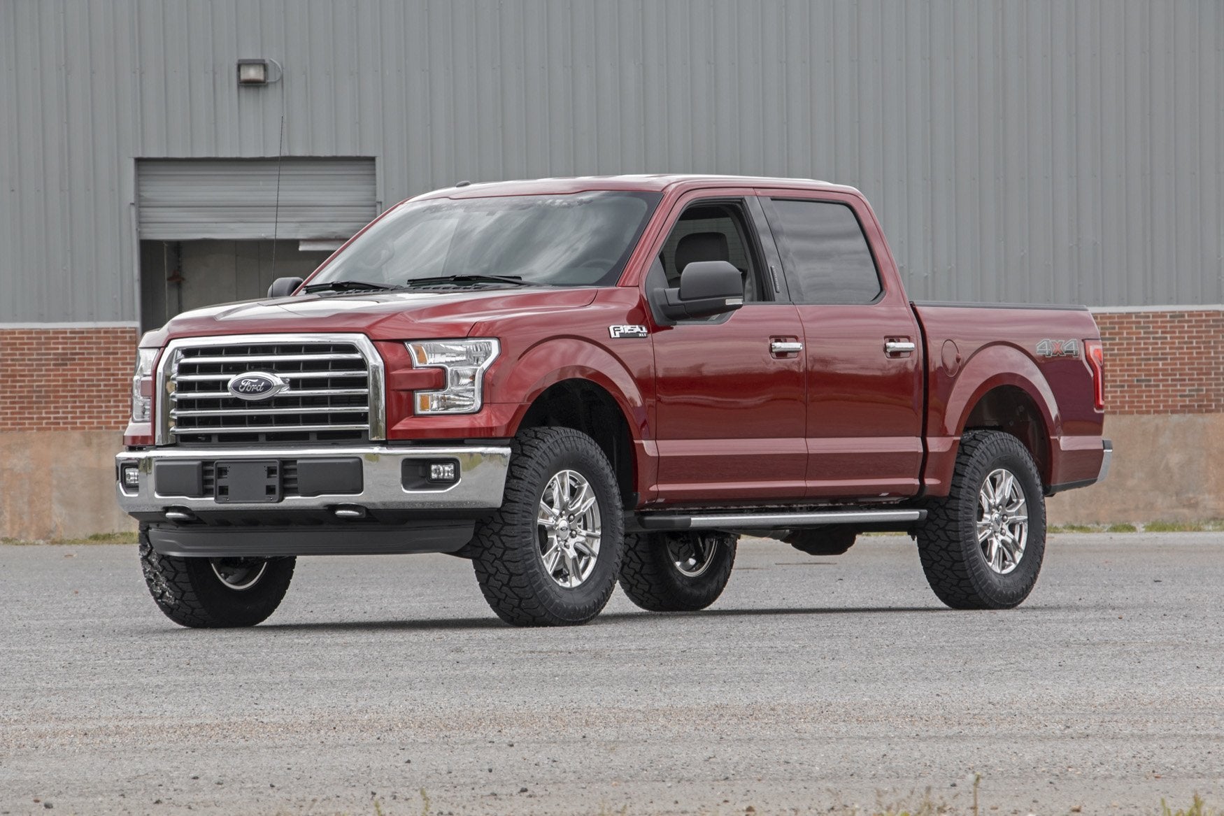 Rough Country 2" Fits Ford F-150 14-20 Leveling Lift Kit w/ Vertex and V2 Shocks 56957