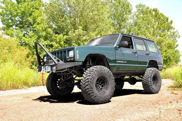 Rough Country 6.5" Suspension Lift Kit w/ Shocks for Cherokee XJ 1984-2001 -3