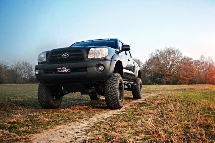 Rough Country 6" Suspension Lift Kit for Toyota Tacoma 05-15 2WD/4WD