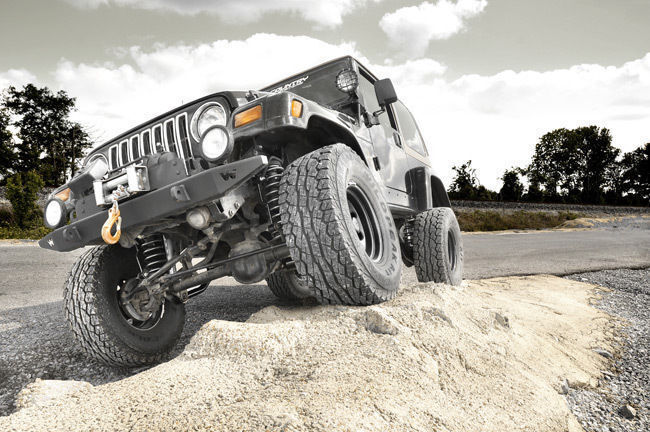 Rough Country 4 Inch Suspension Lift Kit w Shocks for Jeep Wrangler TJ 4WD 03-06 -2