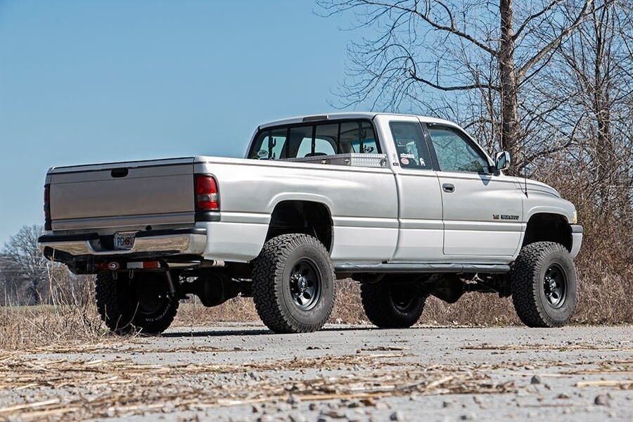 Rough Country Dodge for RAM 2500 3" Suspension Lift Kit 94-02 4WD -4