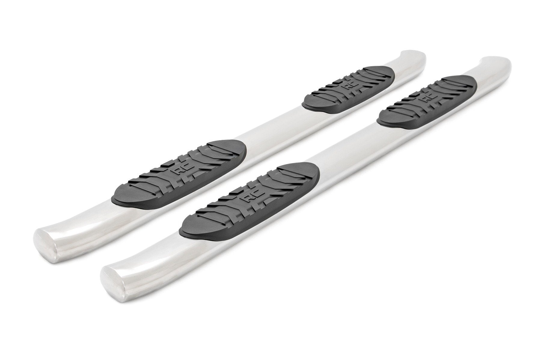 Rough Country GM SS Oval Nerf Bars 07-18 GM 1500 07-19 2500HD/3500 HD 19 21001S