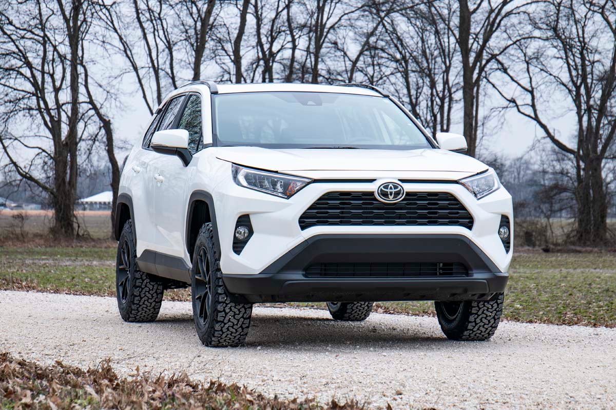 Rough Country 2.5in Suspension Lift Kit fits Toyota 19-20 RAV4 73100