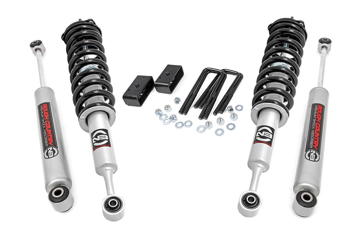 Rough Country 2" Lift Kit For Toyota Hilux 06-20 76231