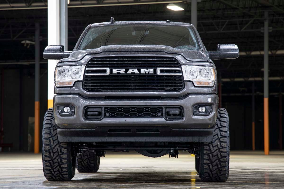 Rough Country 5" Suspension Lift Kit Radius Arm 19-25 for Ram 2500 Diesel 4wd 37930