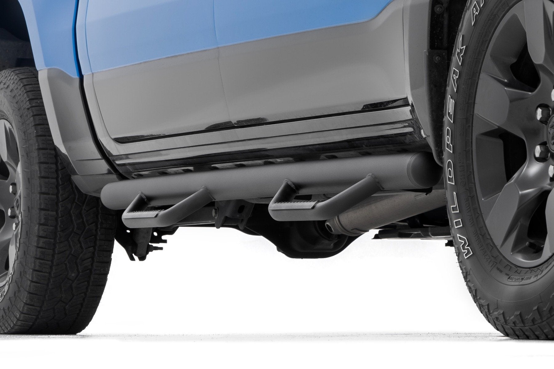 Rough Country Nerf Steps Cab Length Crew 5'7" Bed for Ram 1500 19-25/TRX 21-24 RCD1980CCB