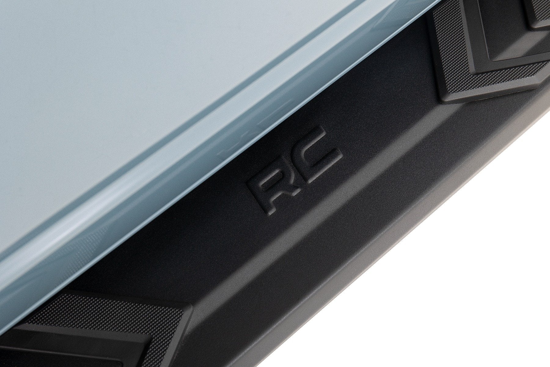 Rough Country BA2 Running Boards | Side Step Bars | 4-Door | for Ford Bronco 4WD (2021-2025)