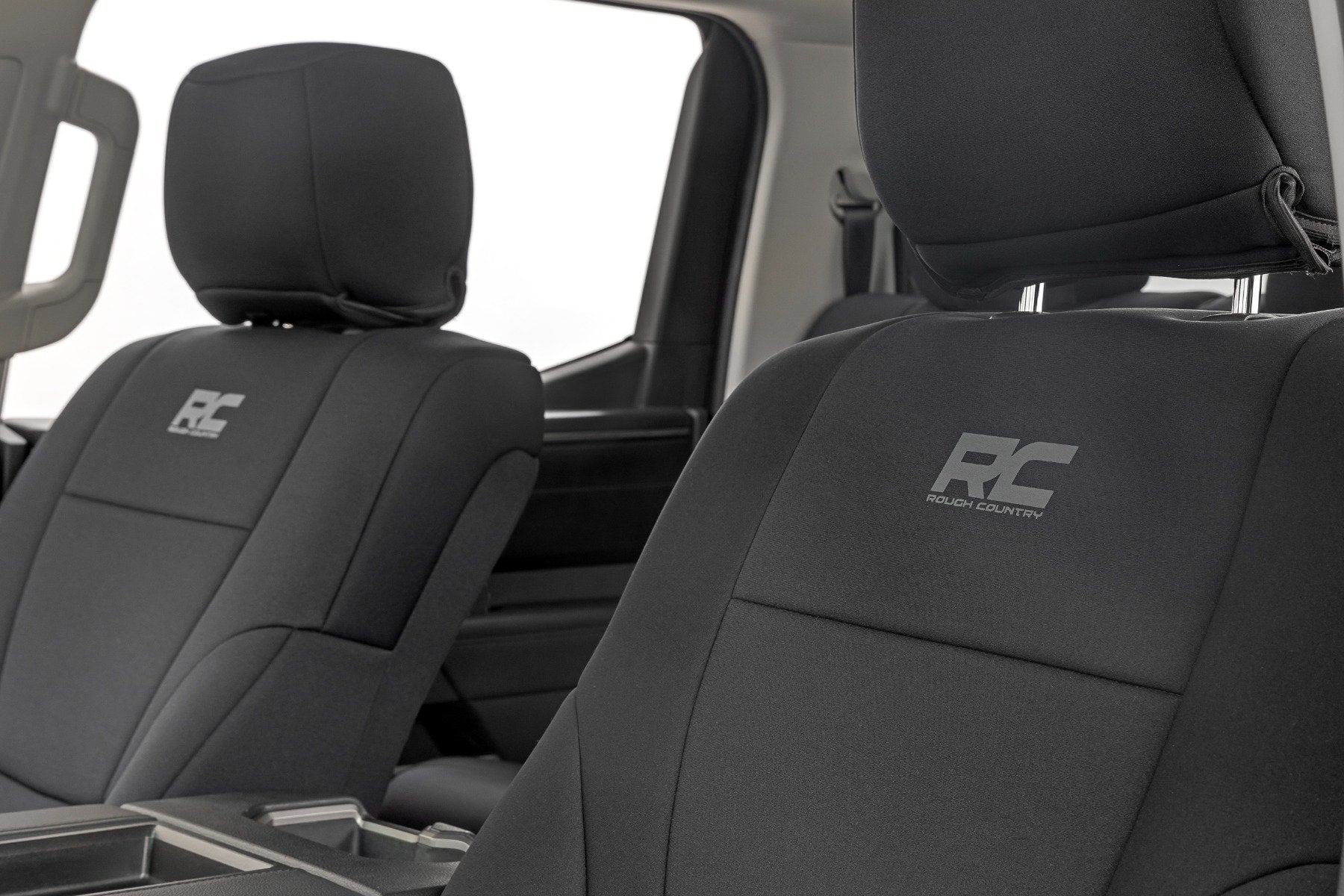 Seat Covers No Rear Cup Holder Toyota Tundra (2022-2024) 91054