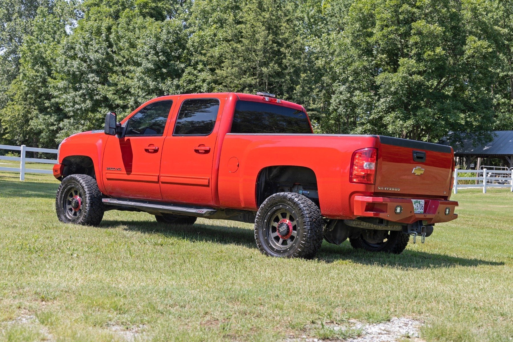 Rough Country 3.5" Lift Knuckle Vertex w/ Overloads Chevy/GMC 2500/3500HD 11-19 97650