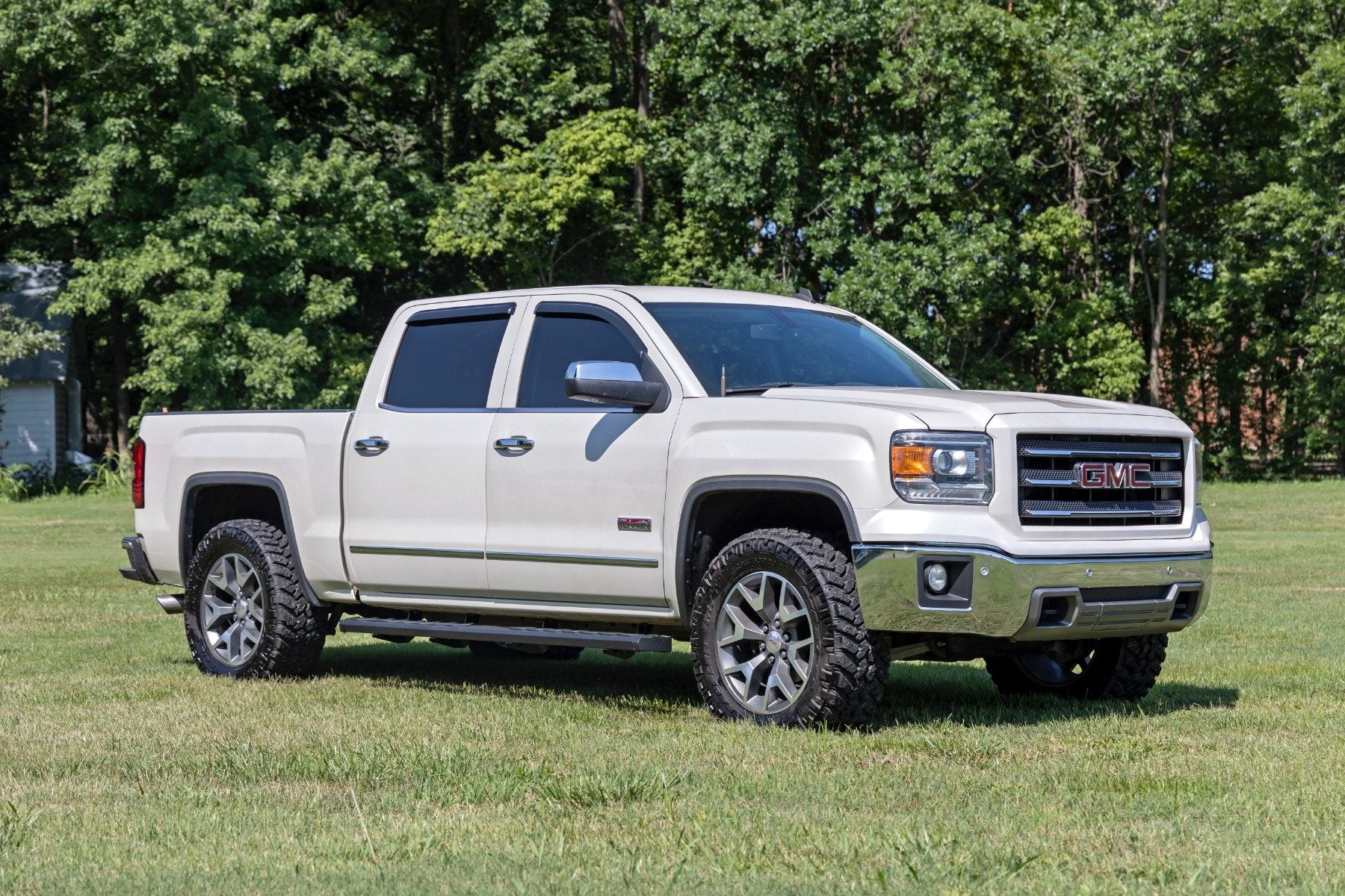 Rough Country BA2 Running Board | Side Step Bars | Chevy/GMC 1500/2500HD/3500HD (07-19 & Classic) 41001A