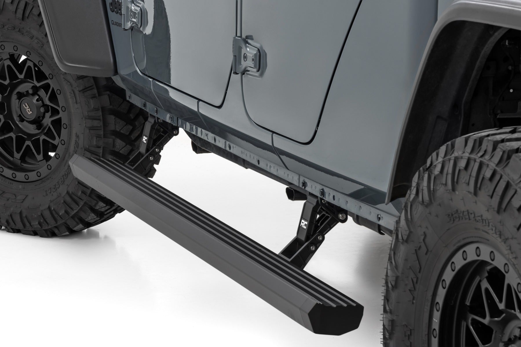 Rough Country Power Running Boards | for Jeep Gladiator JT 4WD (2020-2026) ESR610530