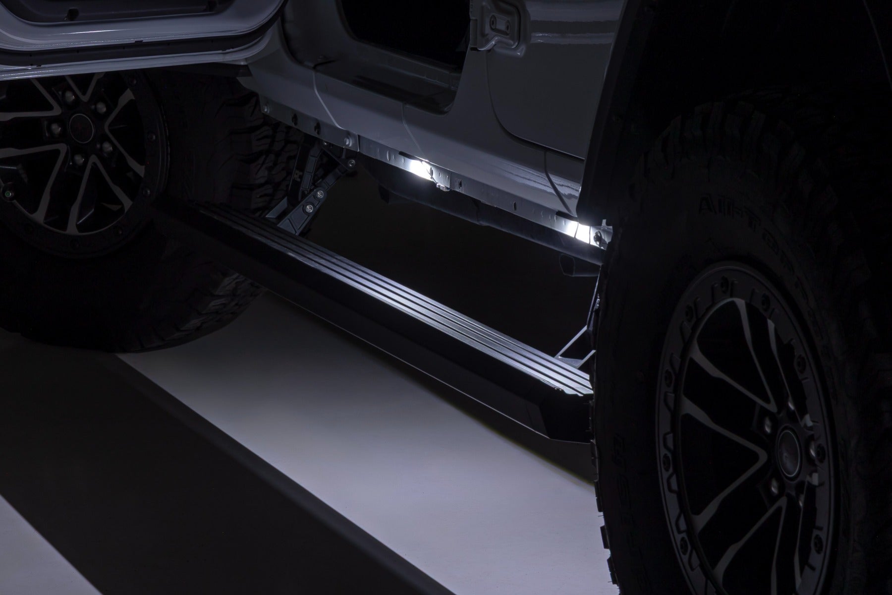 Rough Country Power Running Boards | 4 Door | for Jeep Wrangler JL (2018-2026) ESR610430