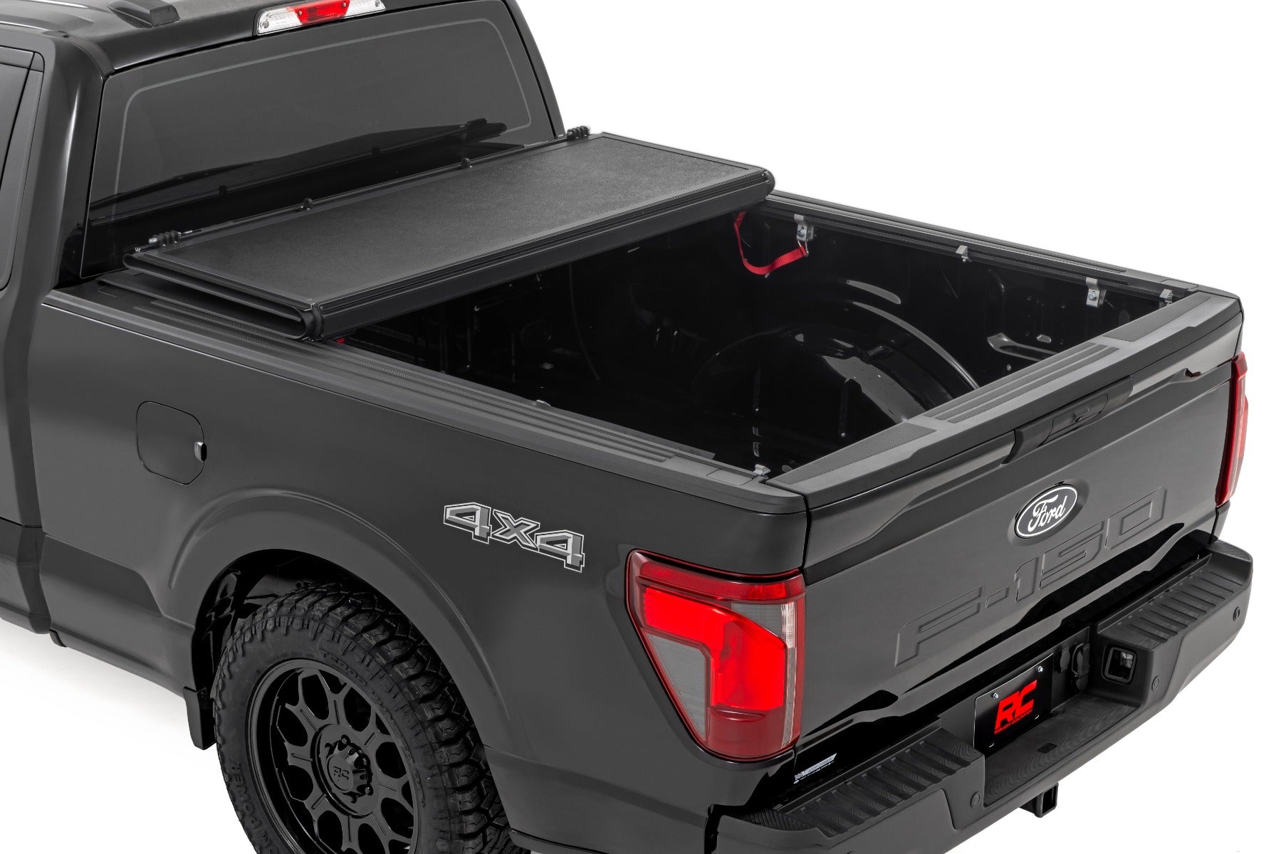 Rough Country Hard Low Profile Bed Cover | 6'7" Bed | for Ford F-150 2WD/4WD (2015-2020) 47229650_A