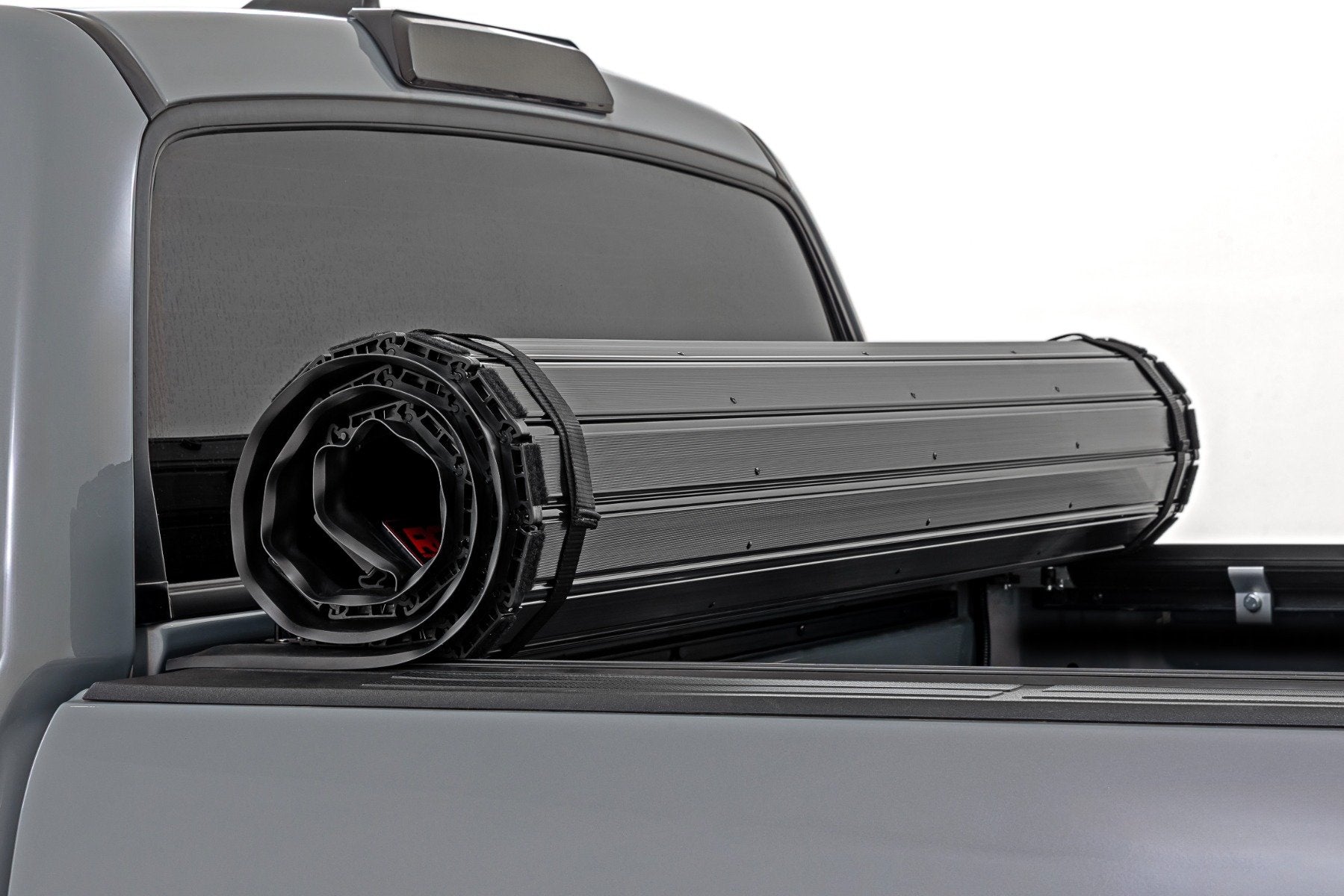Rough Country Hard Roll Up Bed Cover | 5'7" Bed | for Toyota Tundra (07-21)