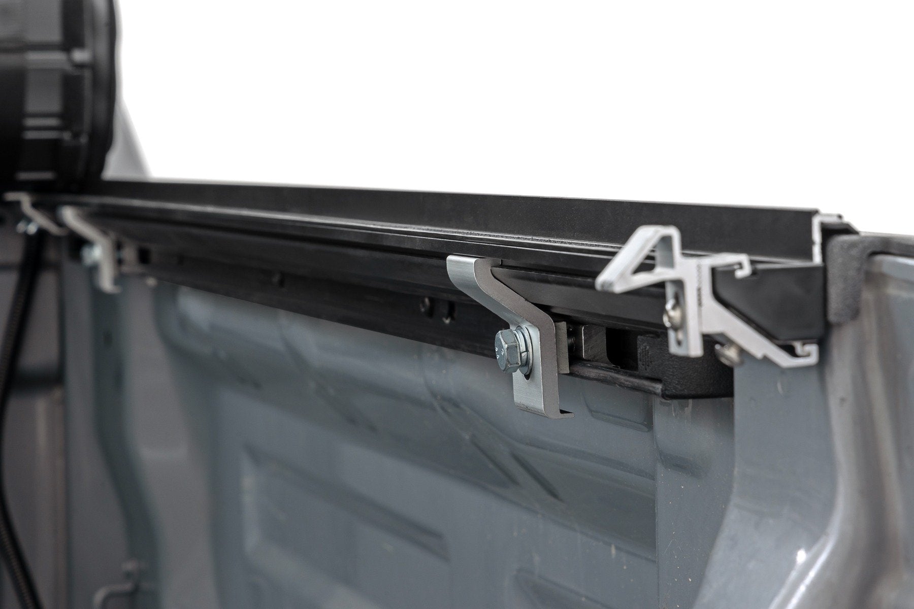 Rough Country Hard Roll Up Bed Cover | 5'7" Bed | for Toyota Tundra (07-21)