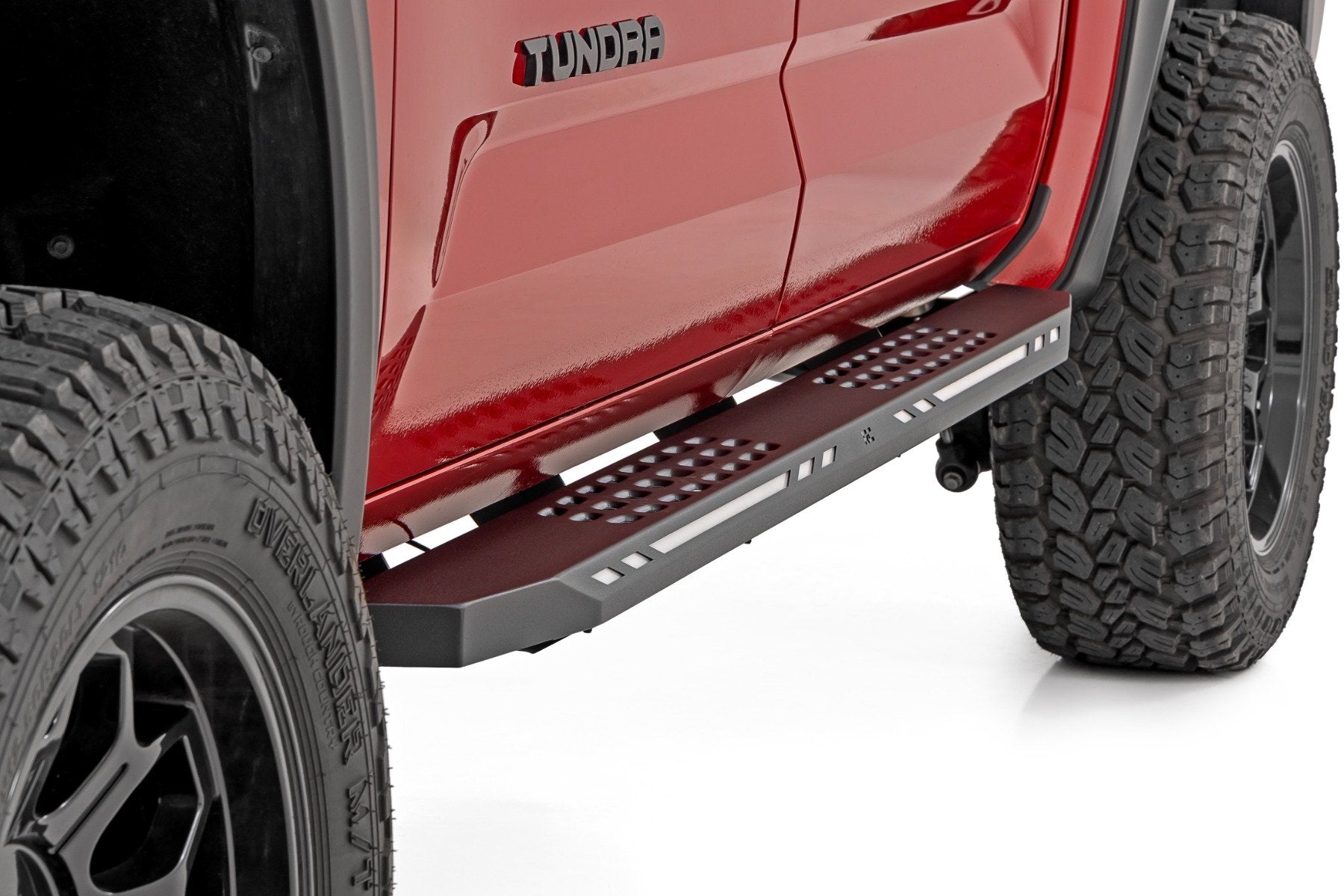 Rough Country AC2 Running Boards | Amber/White | CrewMax | for Toyota Tundra 2WD/4WD (22-25)