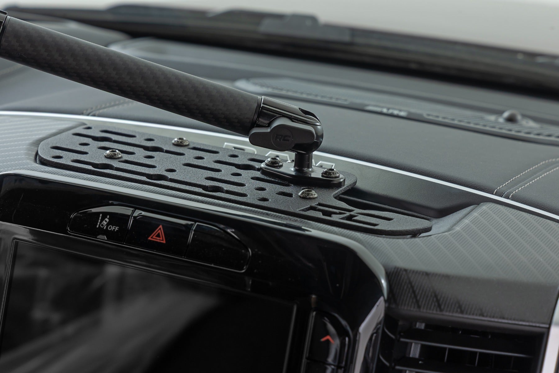Rough Country Dash Mount | 10" Non-Mag Safe Mount Kit | 8in Screen | for Ram 1500 4WD (2019-2026) 33007