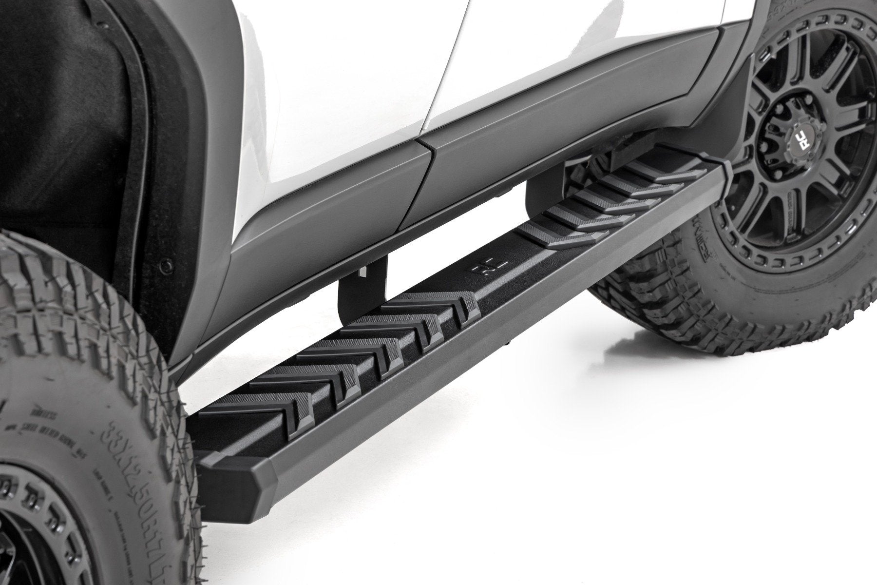 Rough Country BA2 Running Boards | Side Step Bars | for Toyota Land Cruiser 4WD (2024-2025)