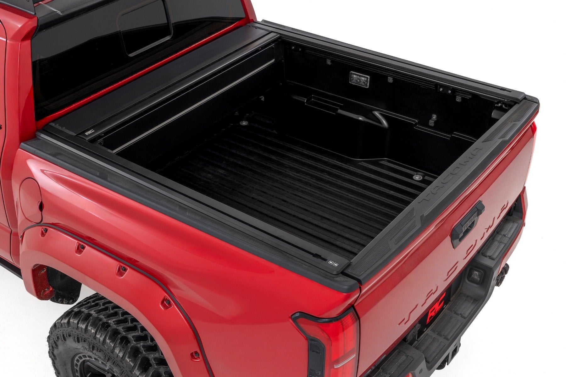 Rough Country Powered Retractable Bed Cover | 5' Bed | for Toyota Tacoma 2WD/4WD (2024-2026) 51515551