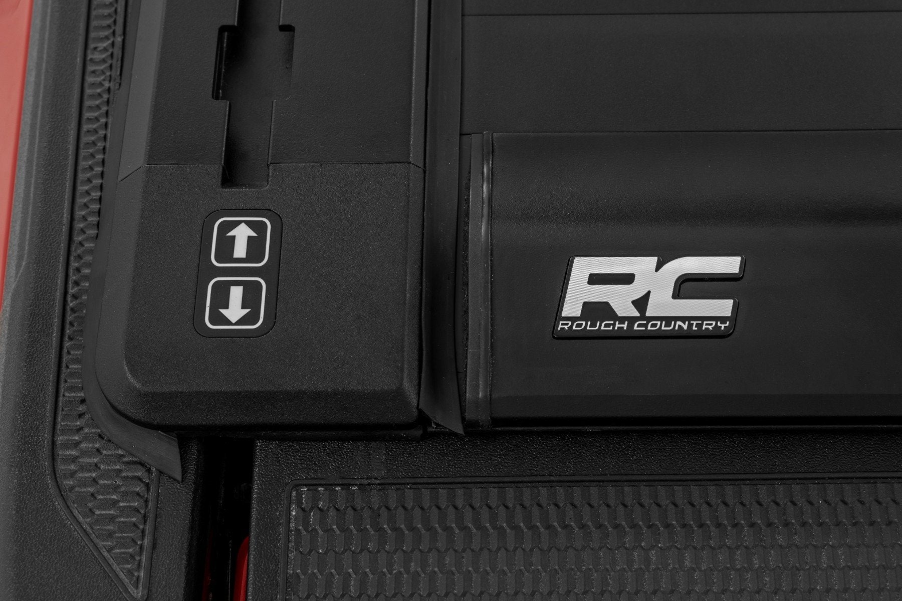 Rough Country Powered Retractable Bed Cover | 5' Bed | for Toyota Tacoma 2WD/4WD (2024-2026) 51515551