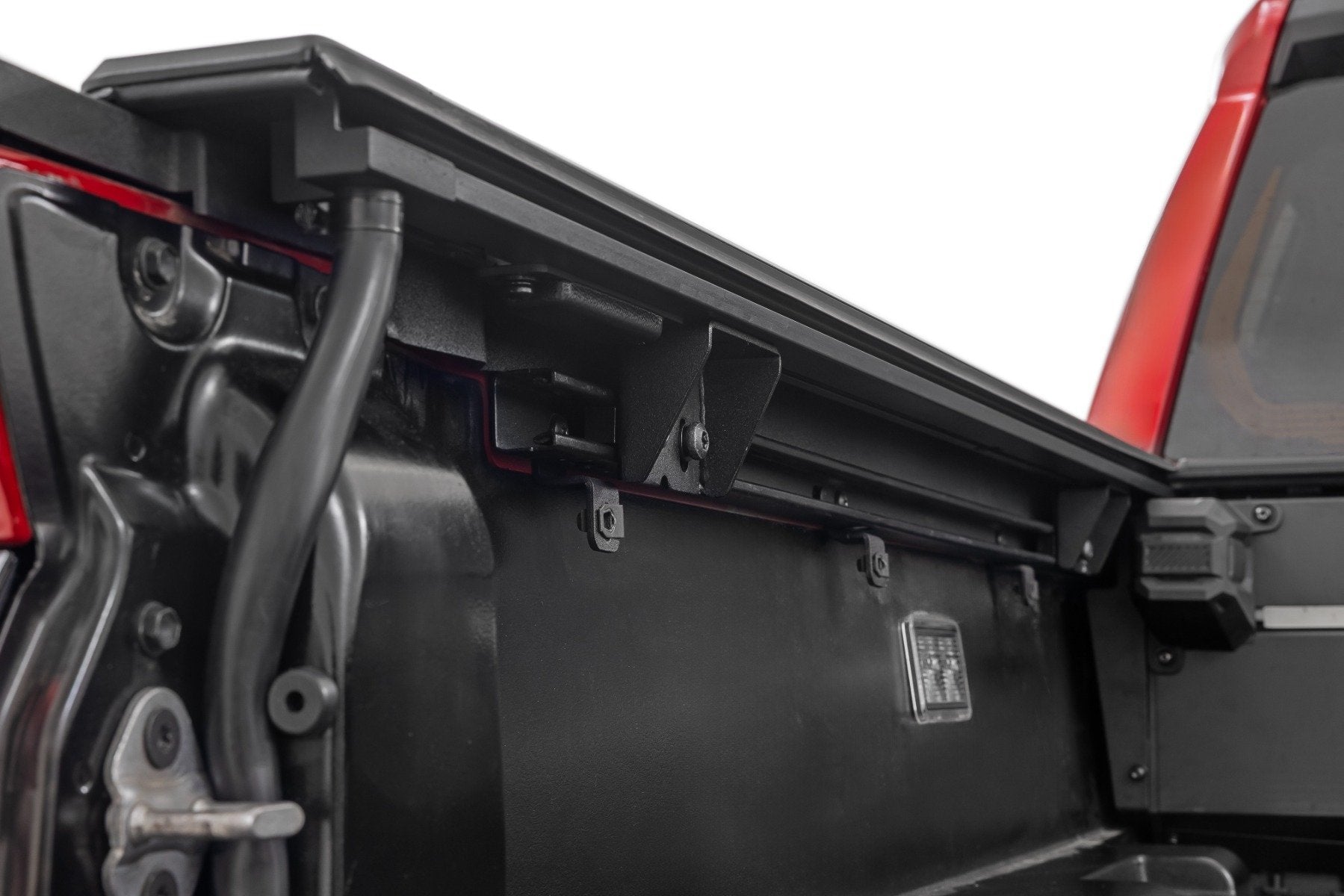 Rough Country Powered Retractable Bed Cover | 5' Bed | for Toyota Tacoma 2WD/4WD (2024-2026) 51515551