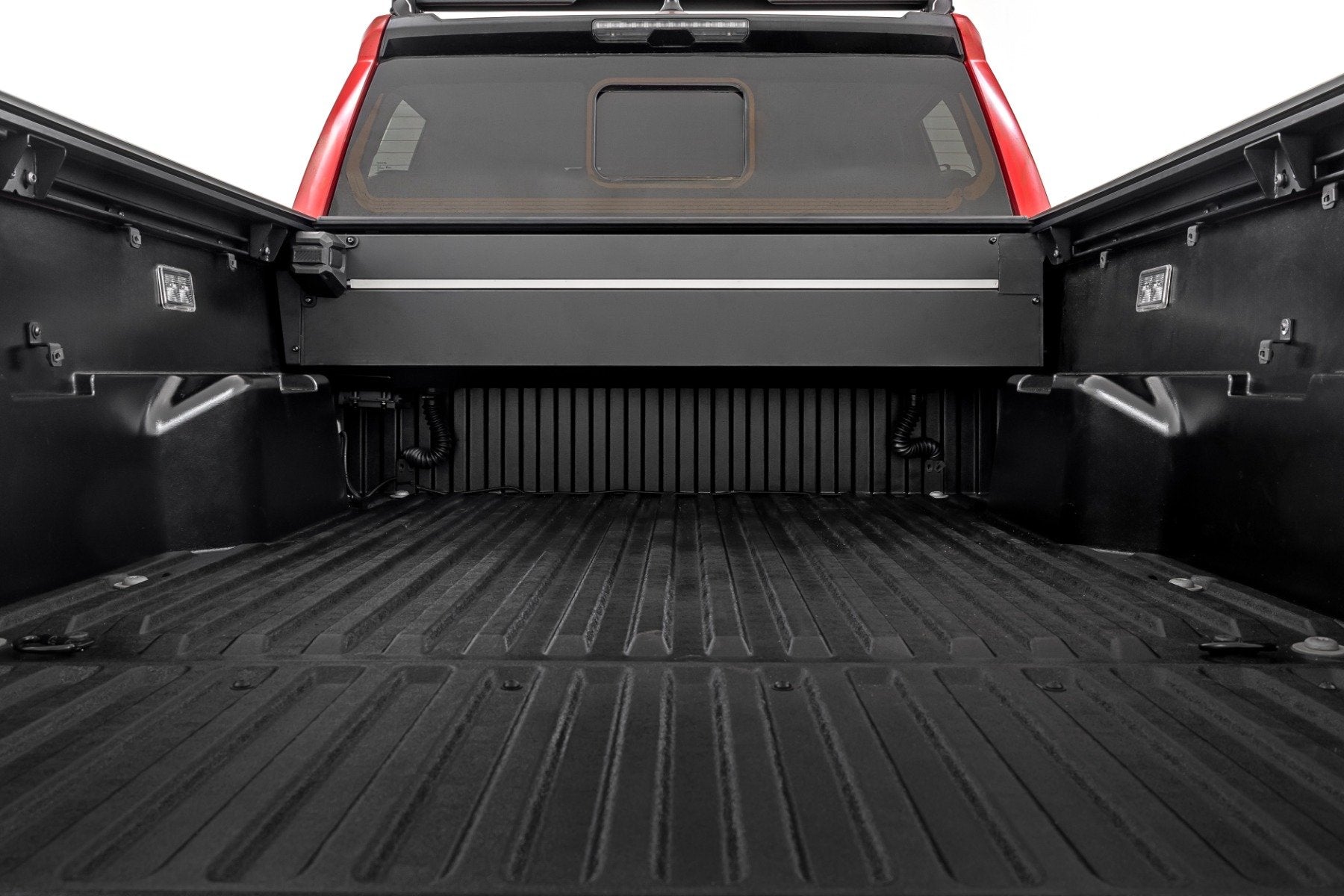 Rough Country Powered Retractable Bed Cover | 5' Bed | for Toyota Tacoma 2WD/4WD (2024-2026) 51515551