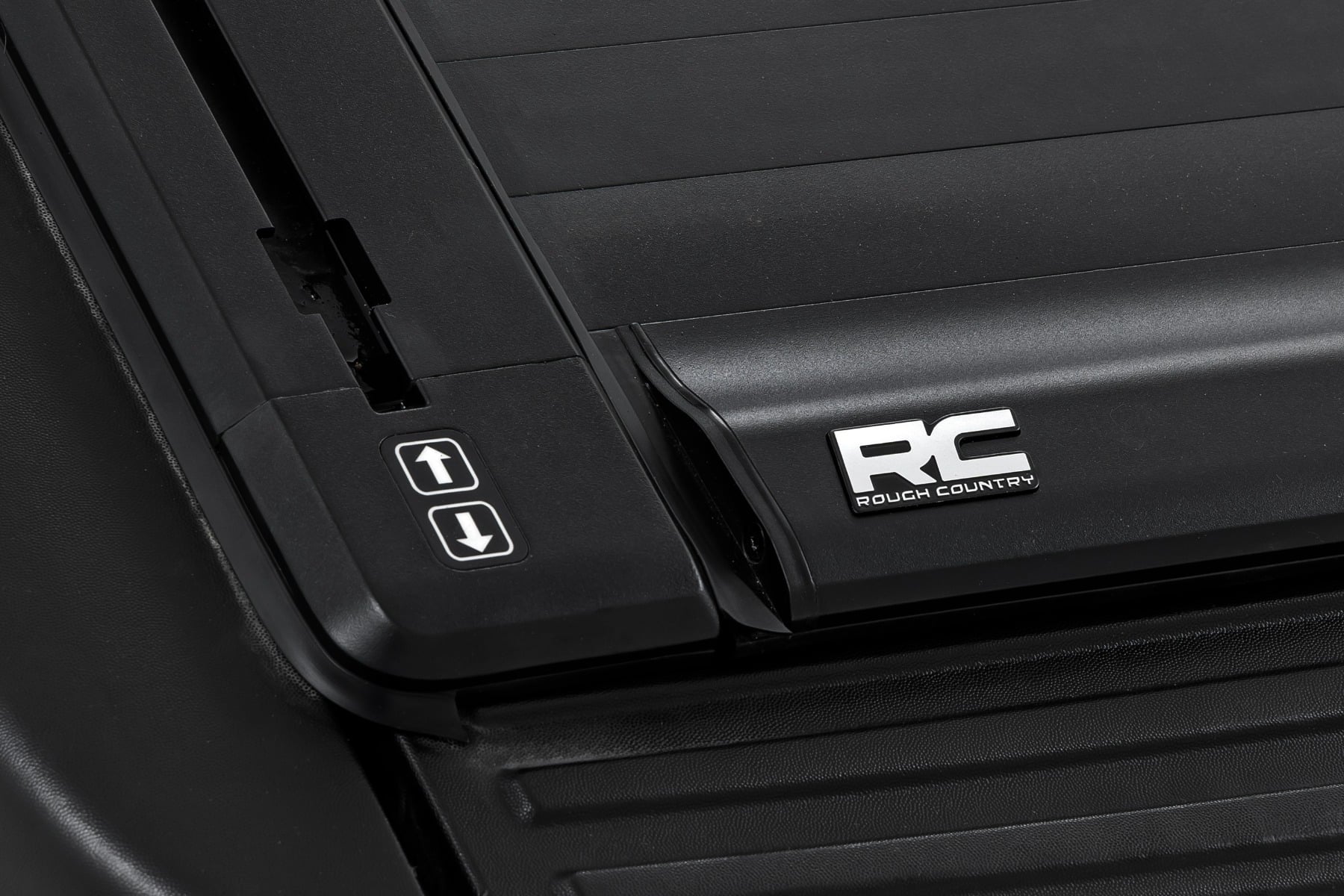 Rough Country Powered Retractable Bed Cover 5'7" Bed for Ford F-150 2009-2014 51221550