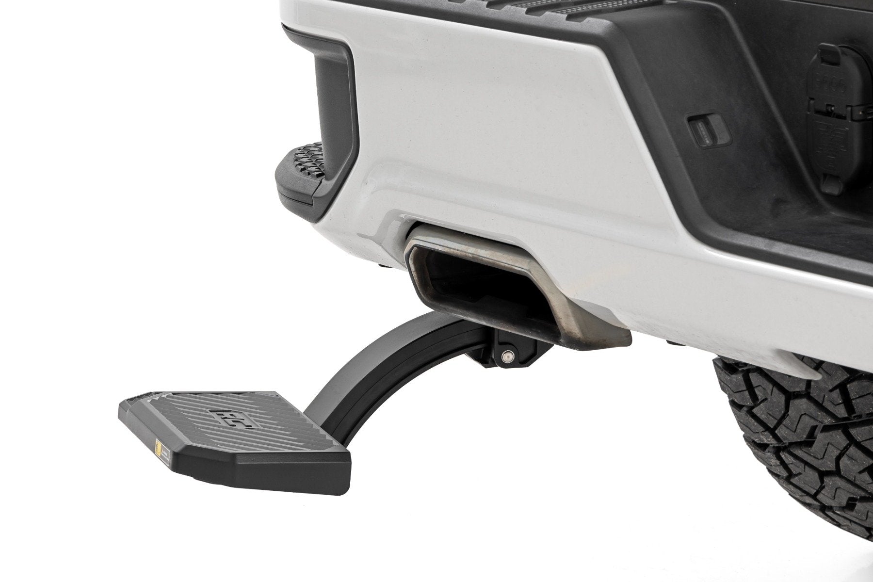 Rough Country Retractable Bed Step Manual Pull Chevy/GMC 1500 2019-2024 PW049798
