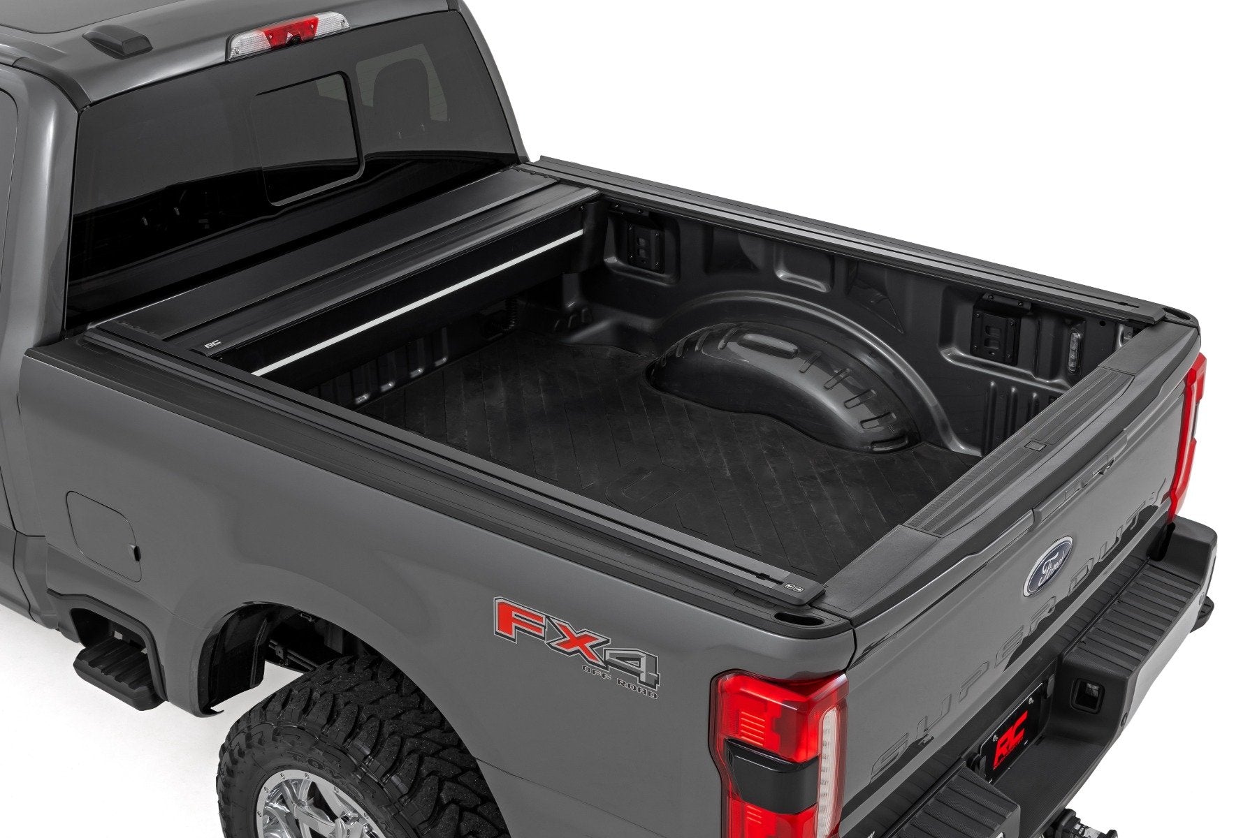 Rough Country Powered Bed Cover | 6'10" Bed | for Ford F-250/F-350 Super Duty 2WD/4WD (17-26) 51507650