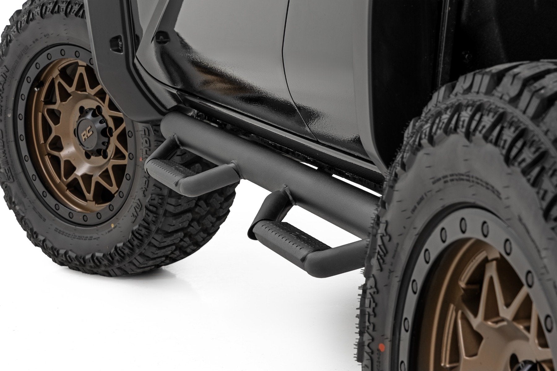 Rough Country Nerf Step | Cab Length | for Toyota 4Runner 2WD/4WD (2025-2026) 72014