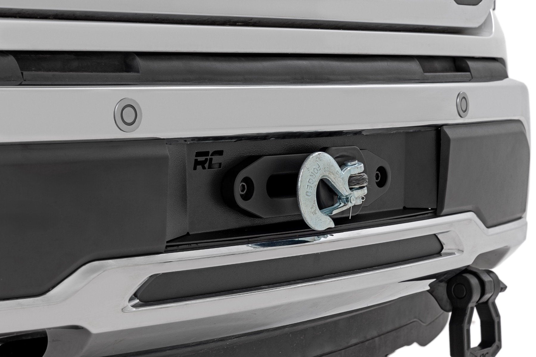 Rough Country Hidden Winch Mount | V8 | for Ford F-150 21-25 51162