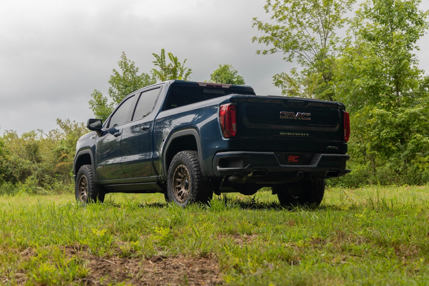 Rough Country 3.5 Inch Lift Kit Vertex GMC Sierra 1500 (19-22) 22650