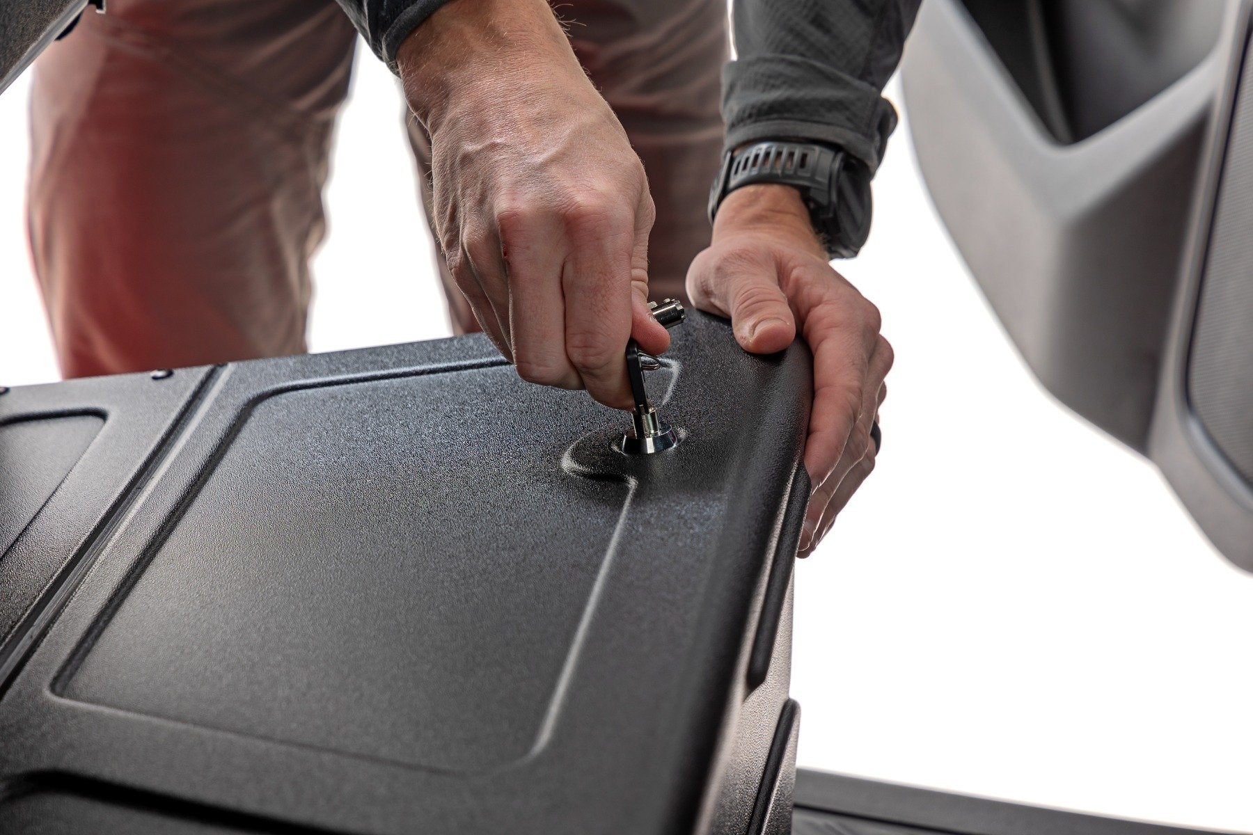 Rough Country Under Seat Storage w/ Locking Lid Crew Cab GM Pickup 19-25 RC09071