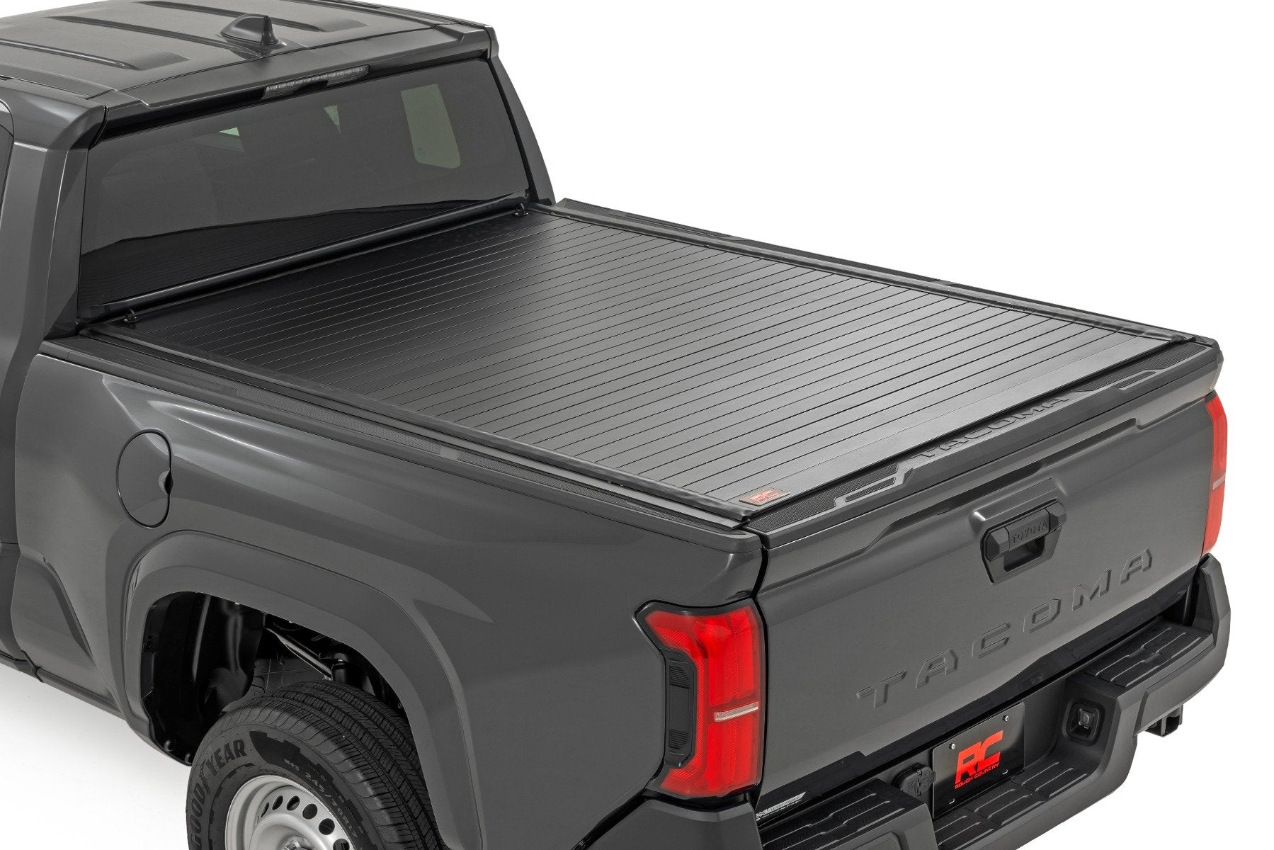 Rough Country Hard Roll Up Bed Cover | 6' Bed | for Toyota Tacoma 24-26 50410600