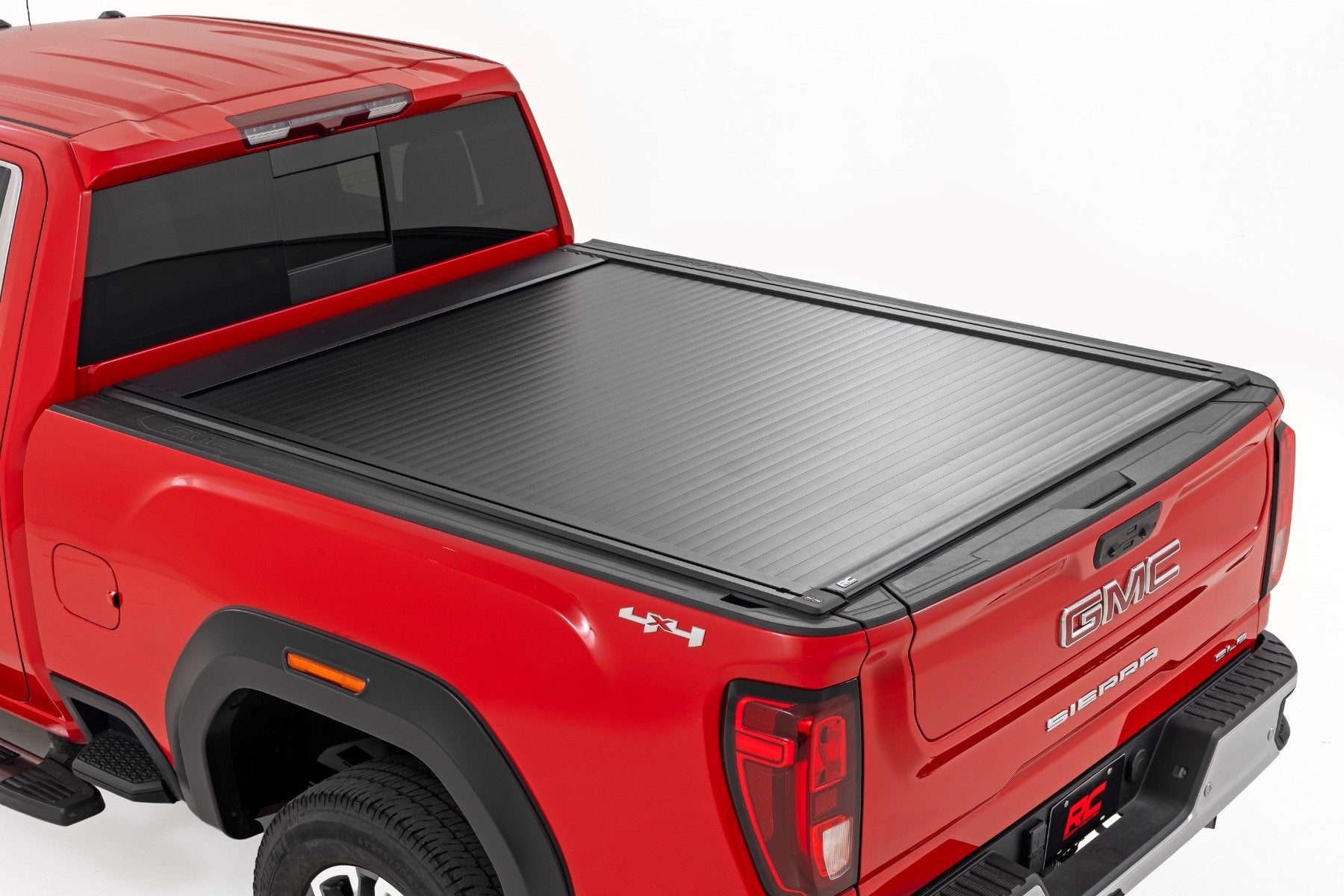 Rough Country Powered Retractable Bed Cover | 6'9" Bed | Chevy/GMC 2500HD/3500HD (20-26) 51210690