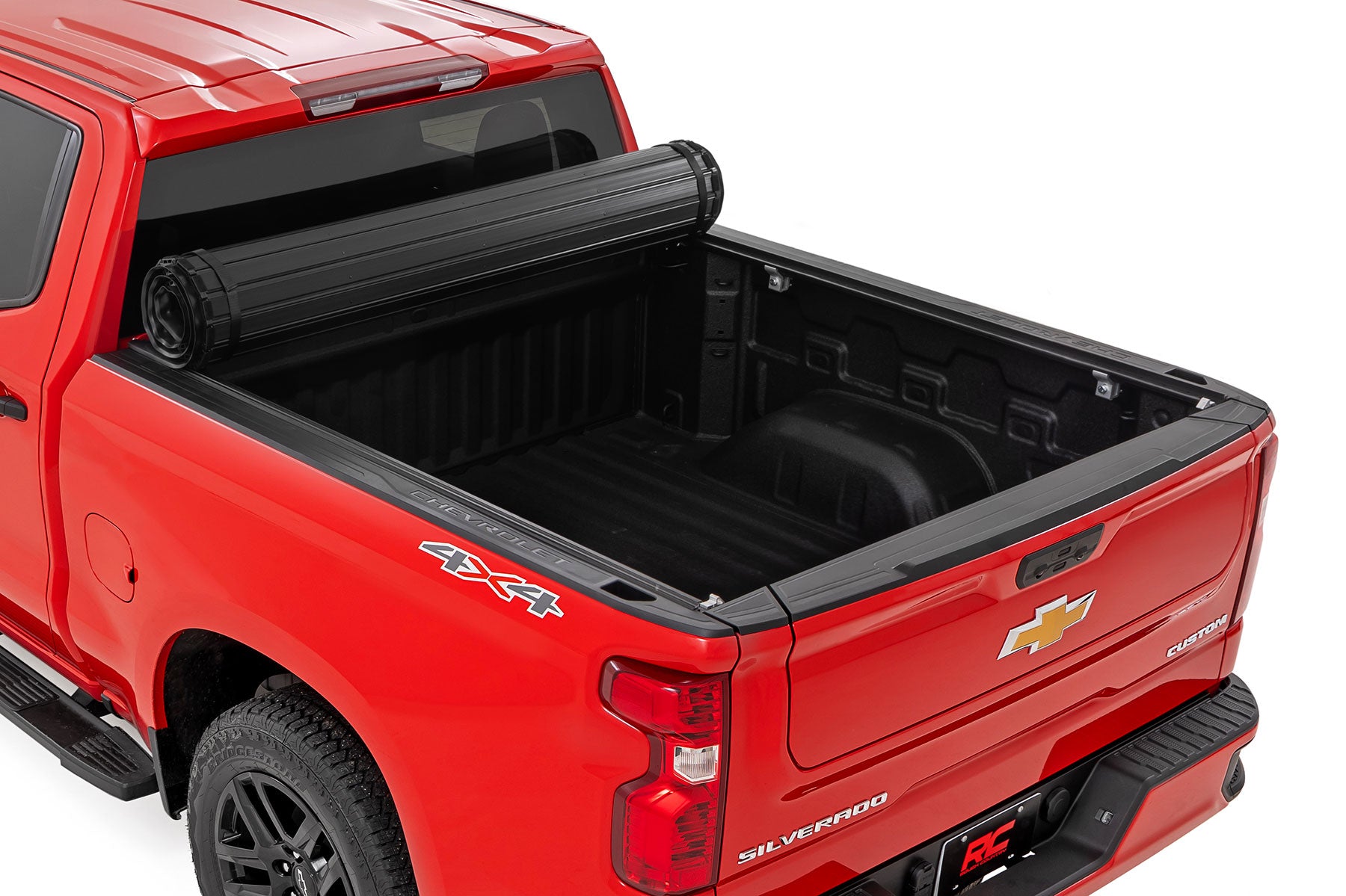 Rough Country Hard Roll Up Bed Cover | 6'7" Bed | Chevy/GMC Sierra 1500 (19-26)/Silverado 1500 (19-26)