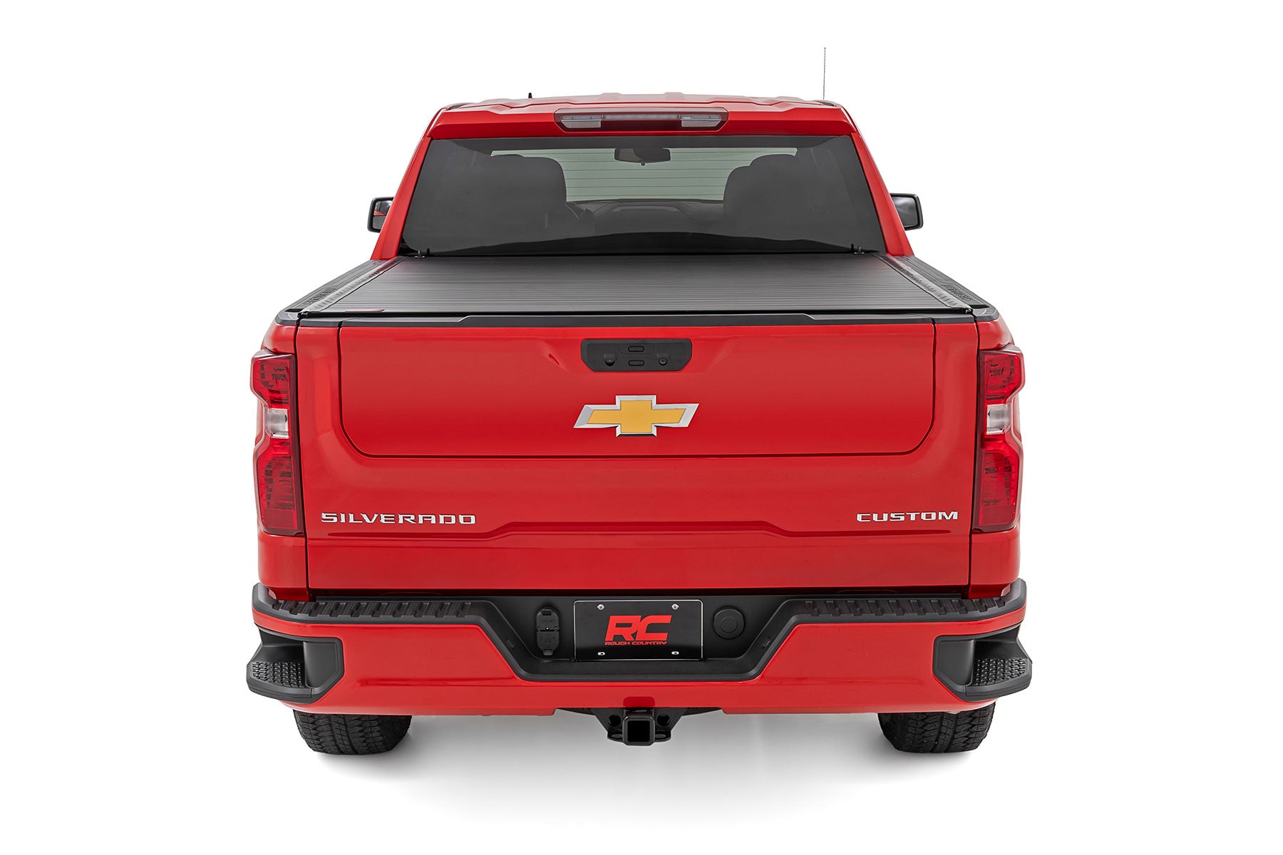 Rough Country Hard Roll Up Bed Cover | 6'7" Bed | Chevy/GMC Silverado/Sierra 1500 (19-26) 50210650