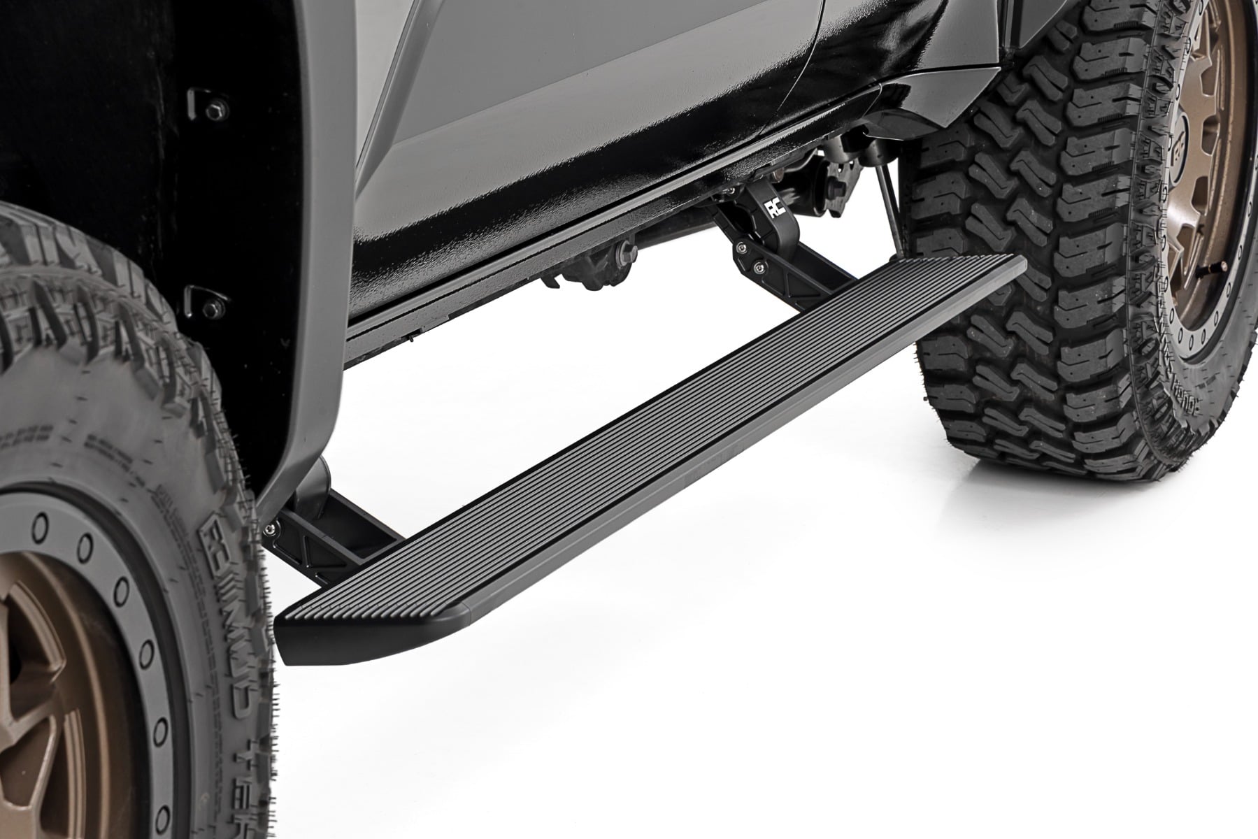 Rough Country Power Running Boards | HT-Series | for Toyota 4Runner 2025-2026 ESR70900