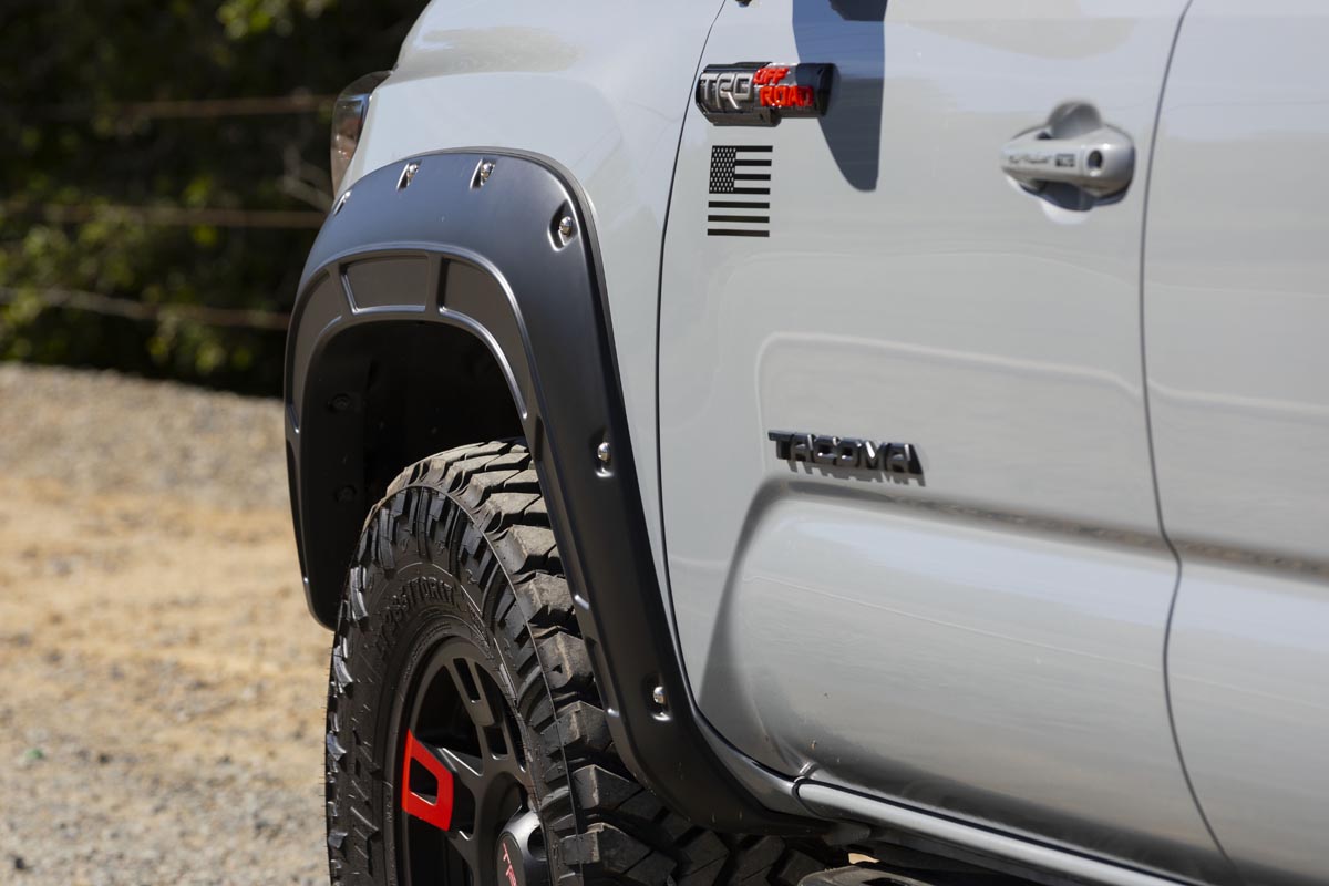 Rough Country Fender Flares Defender 8T0 Blazing Blue Toyota Tacoma 16-23 A-T11621-8T0