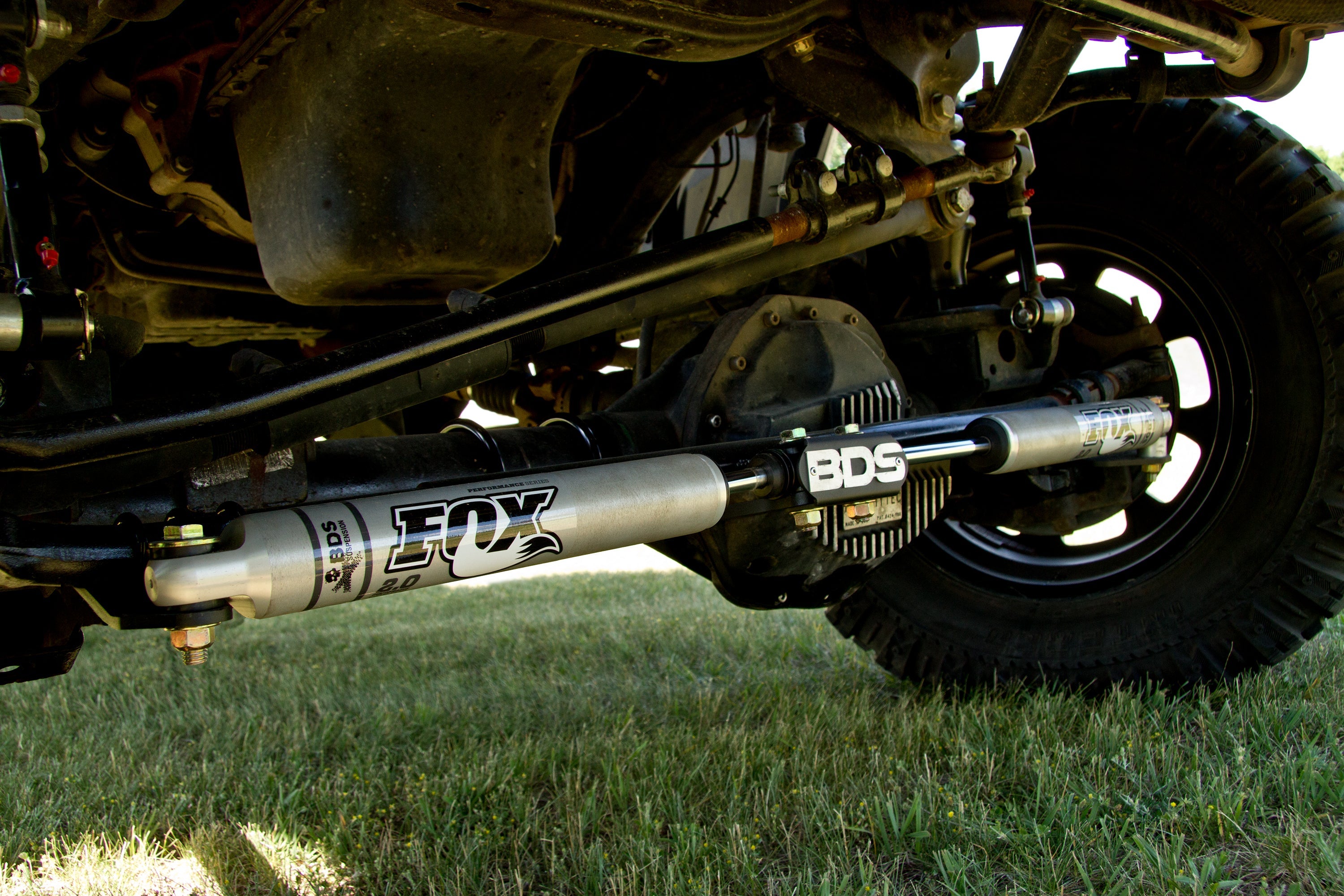 Dual Steering Stabilizer Kit w/ FOX 2.0 Performance Shocks | T-Style Steering | Dodge Ram 2500 (08-13) and 2500 (08-12) 4WD -2