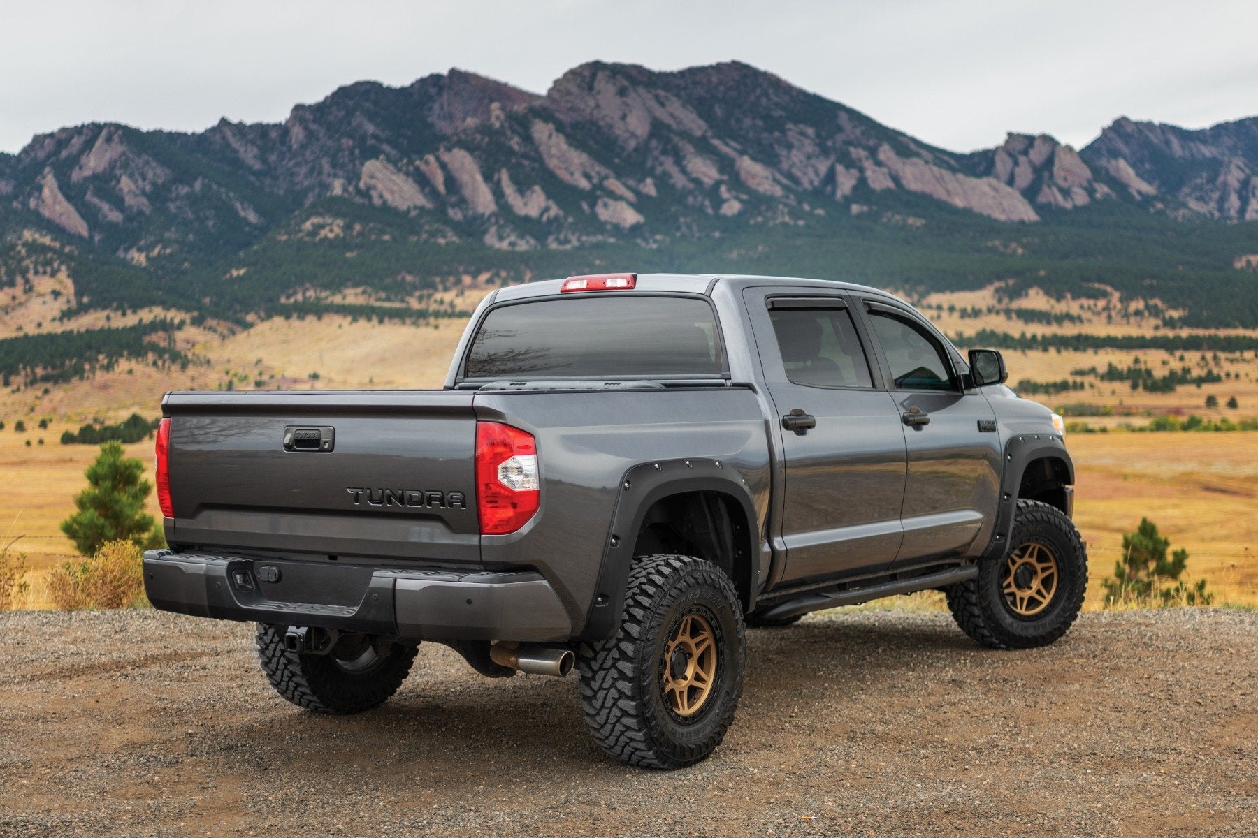 Rough Country Pocket Fender Flares 6V7 Army Green for Toyota Tundra 14-21 F-T11411A-6V7