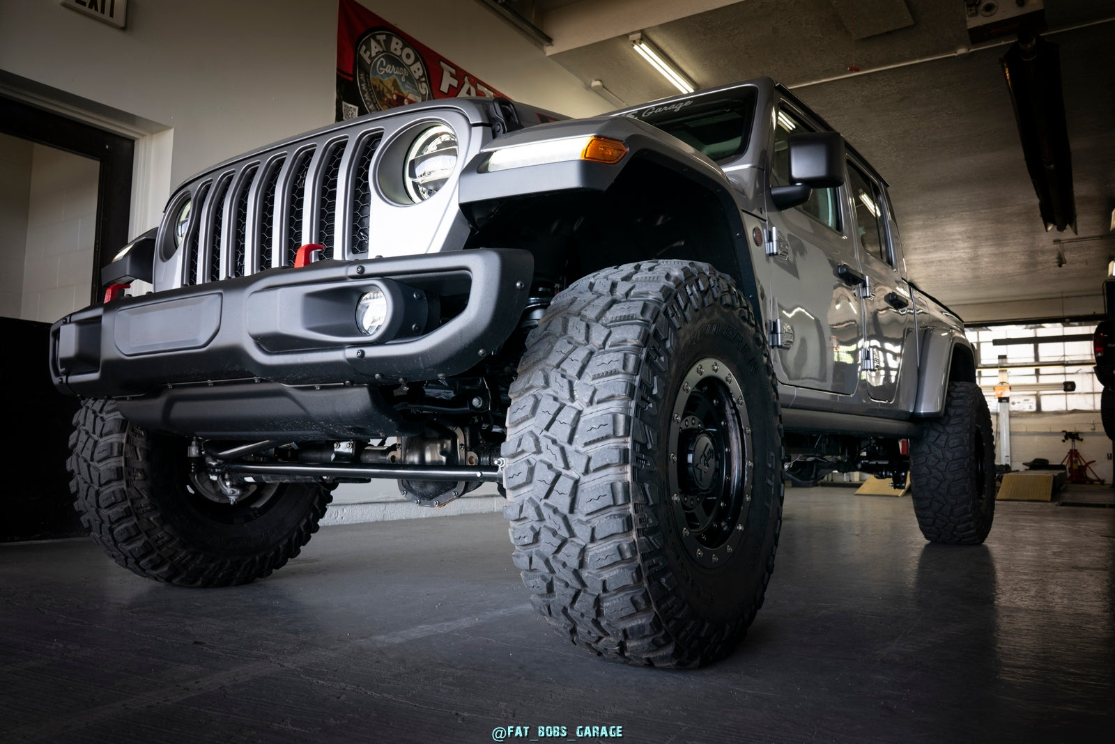 2.5" Spacer Lift Kit for 2020-2022 Jeep Gladiator img1