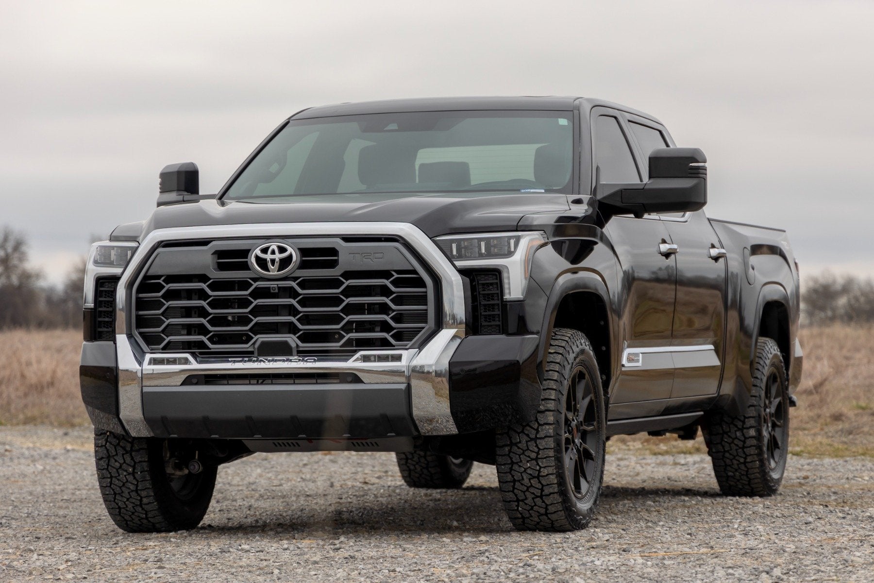 Rough Country 1.75" Leveling Kit w/ Rear Spacer Toyota Tundra 22-24 88001