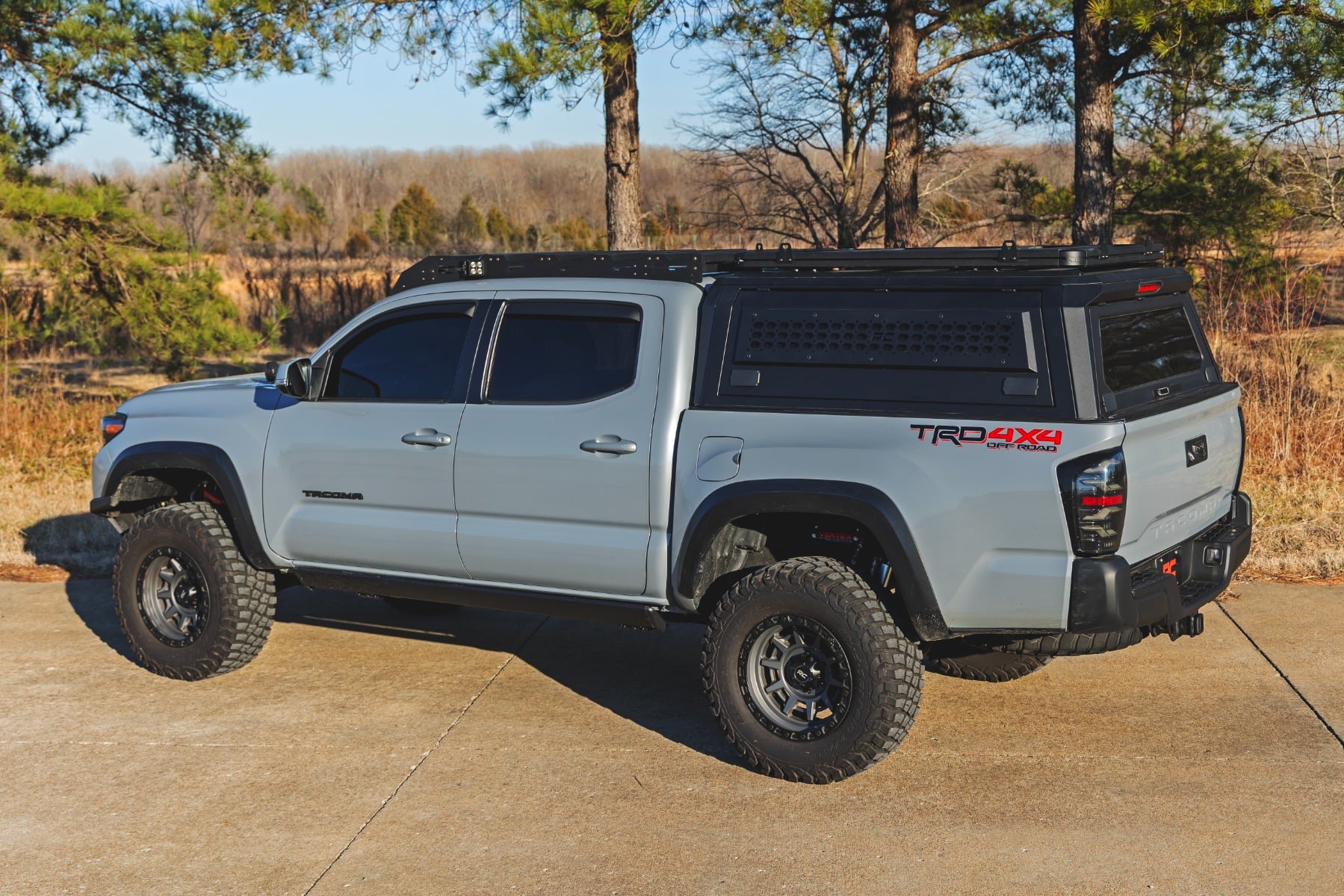 Rough Country Roof Rack | Bed Cap | for Toyota Tacoma 2WD/4WD 2016-2023 88211