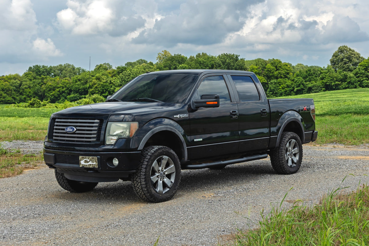 Rough Country Nerf Steps | 3-Inch Tube | Crew Cab | for Ford F-150 2WD/4WD 09-14 43006